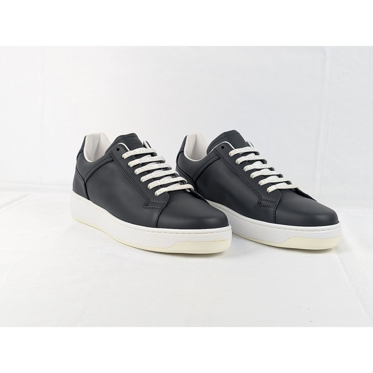 Bottega Veneta o1rshd1 Bolt Calf Low Top Sneakers in Ardoise Size US 9.5 / EU 42-43 - 10 Thumbnail