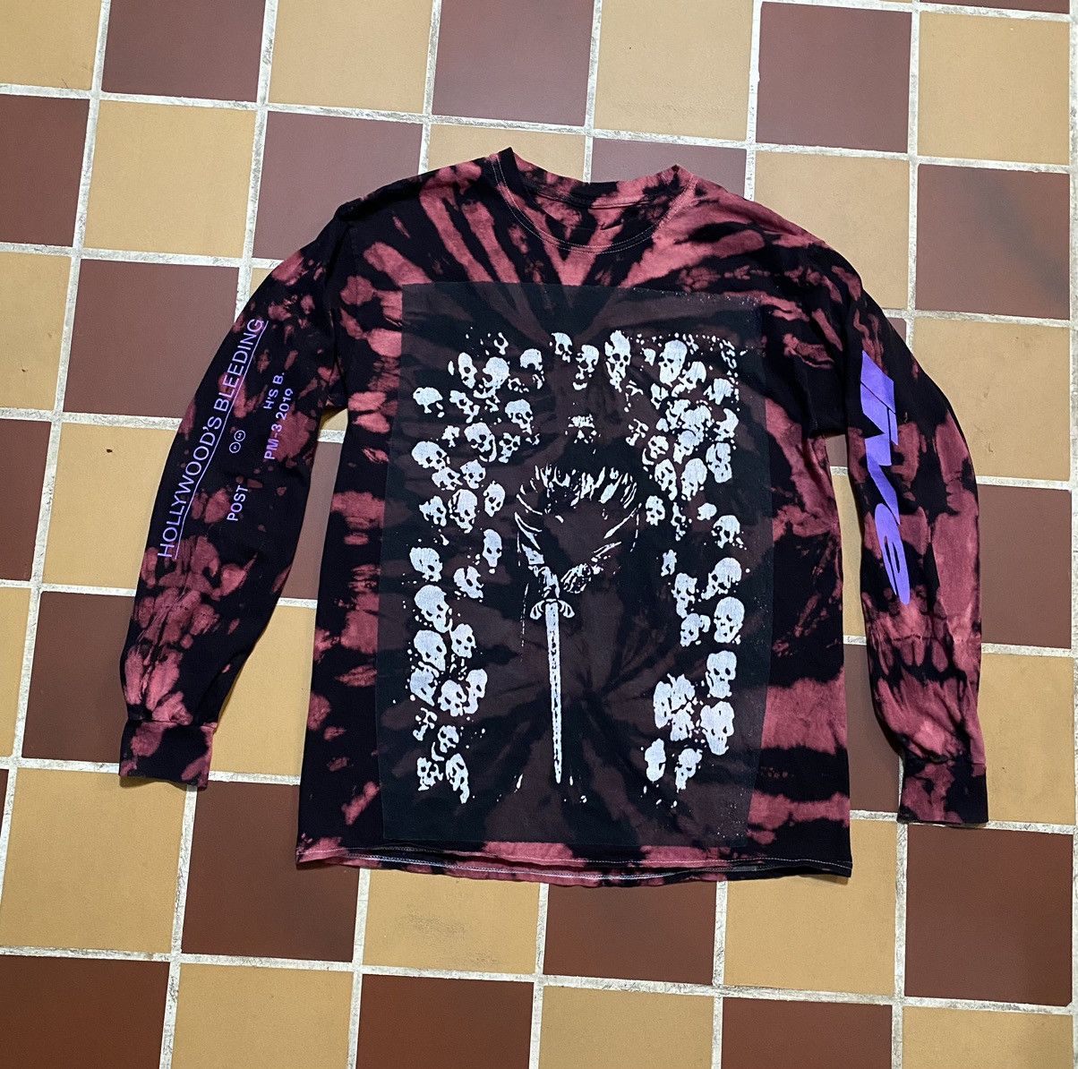 Band Tees Post Malone 2019 Hollywood’s Bleeding Live Tie-dye shirt Size US M / EU 48-50 / 2 - 1 Thumbnail