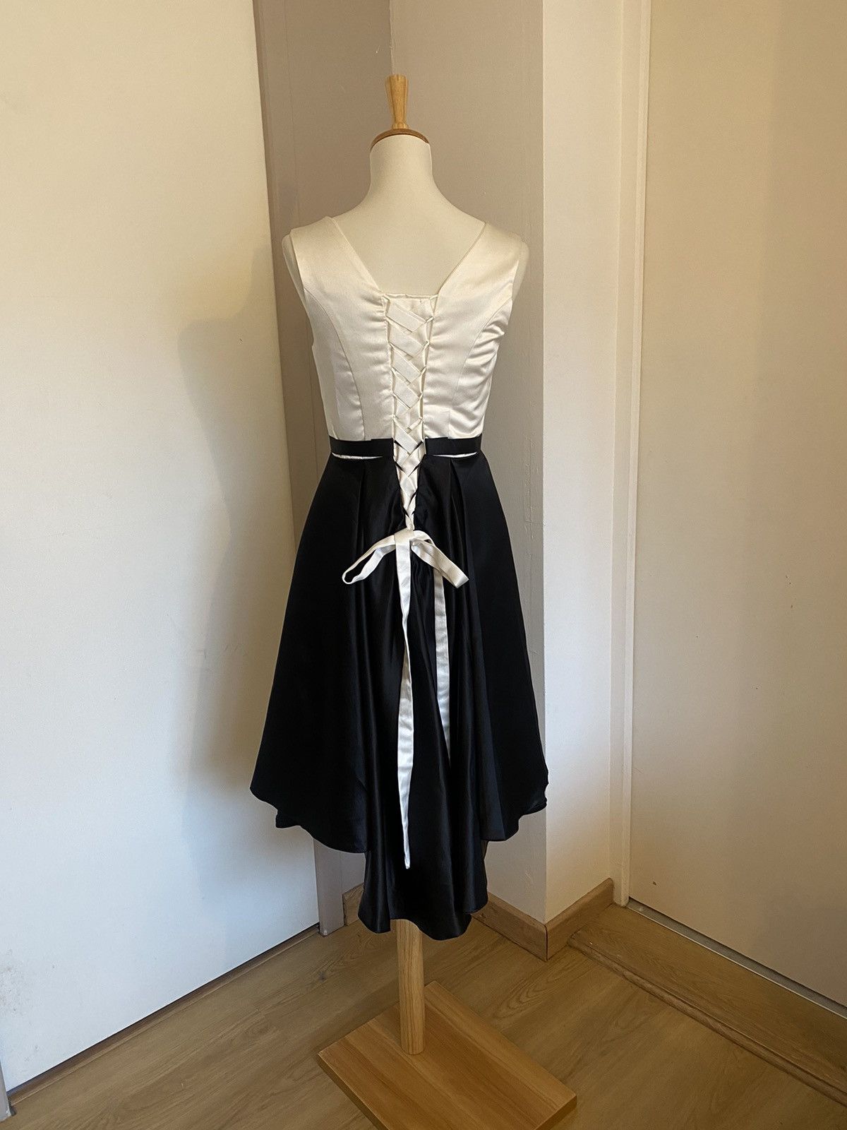 Other Evening dress Size M / US 6-8 / IT 42-44 - 2 Thumbnail