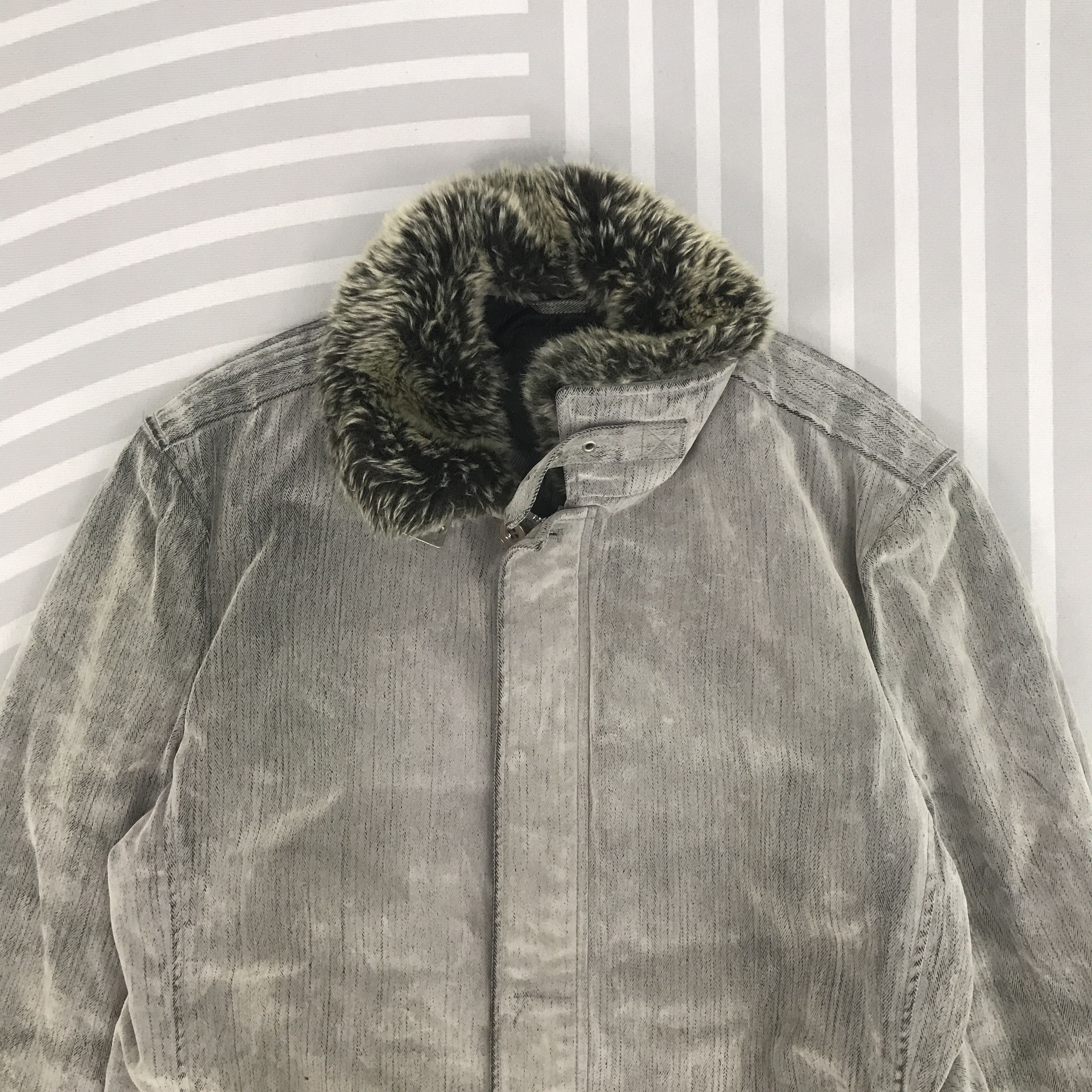 Designer × Japanese Brand × Vintage Vintage Trenza Punk japan Fur collar zipper Jacket Size US L / EU 52-54 / 3 - 2 Thumbnail