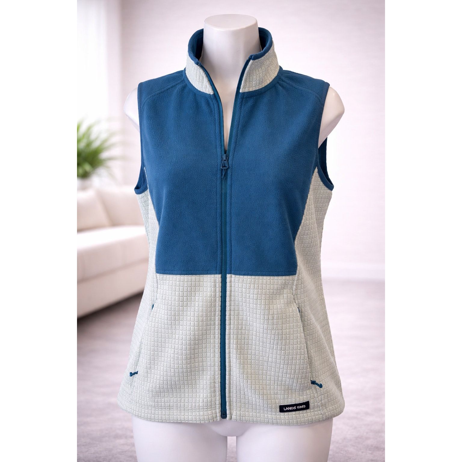 Lands' End Lands’ End Fleece Vest Blue Zip Lightweight Casual Layer Size S / US 4 / IT 40 - 1 Thumbnail