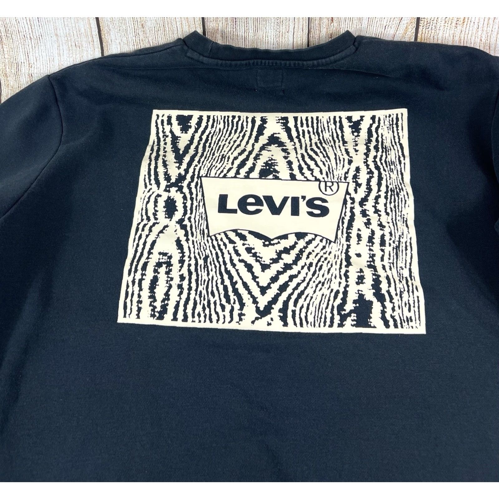 Levi's Levi’s Men’s Black Crewneck Woodgrain Graphic Sweatshirt L Classic Fit Pullover Size US L / EU 52-54 / 3 - 6 Thumbnail