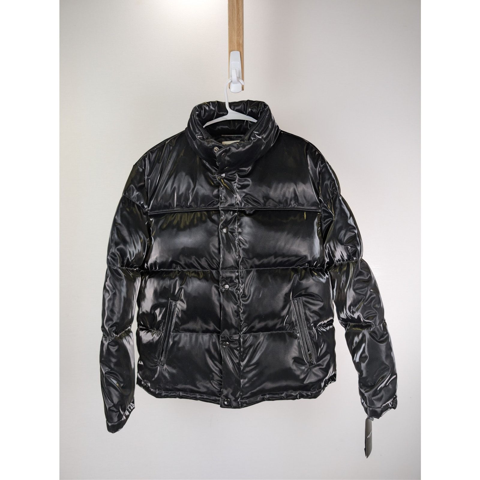Saint Laurent Paris o1rshd1 CC20 Lacquered Down Puffer Jacket in black technical Size US M / EU 48-50 / 2 - 1 Thumbnail