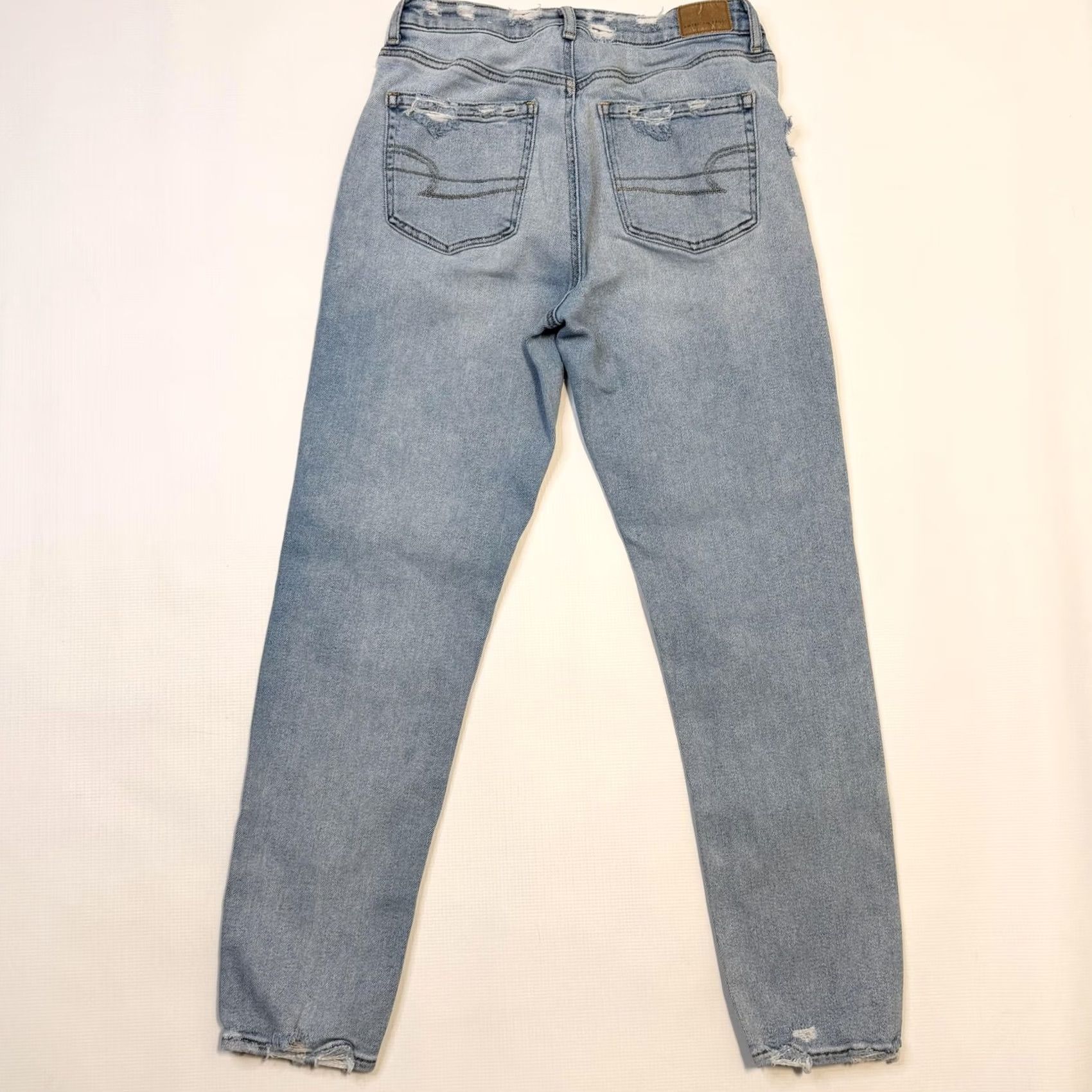 American Eagle Outfitters American Eagle Outfitters Mom Jeans Womens 6 Blue High Rise Distressed Lot Of 2 Jeans Womens 6 Blue Distressed High Rise Mom Jeans Lot Of 2 Size 28" / US 6 / IT 42 - 3 Thumbnail