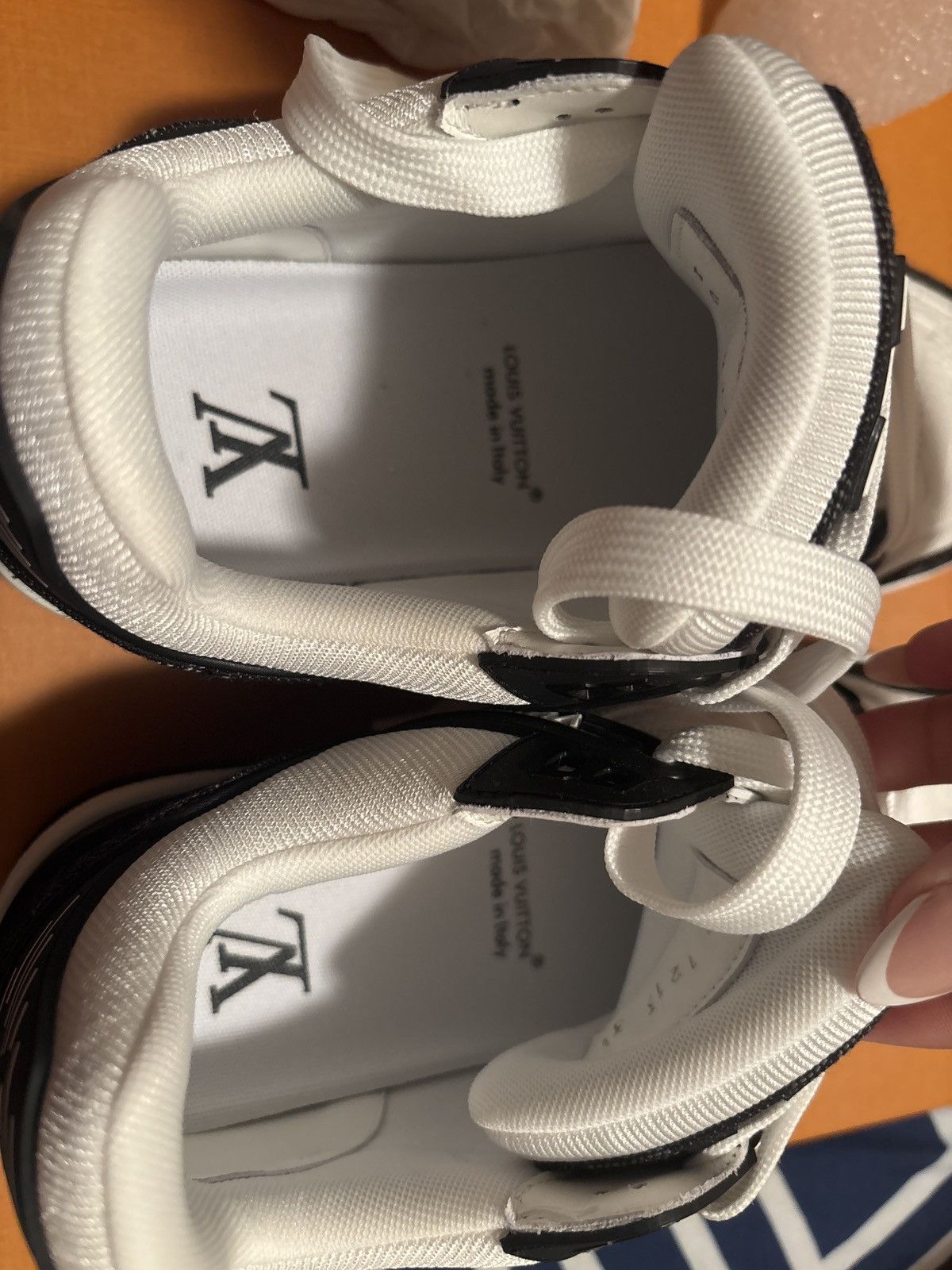 Louis Vuitton LV Trainer Monogram Denim Sneakers Size US 7.5 / IT 37.5 - 7 Thumbnail