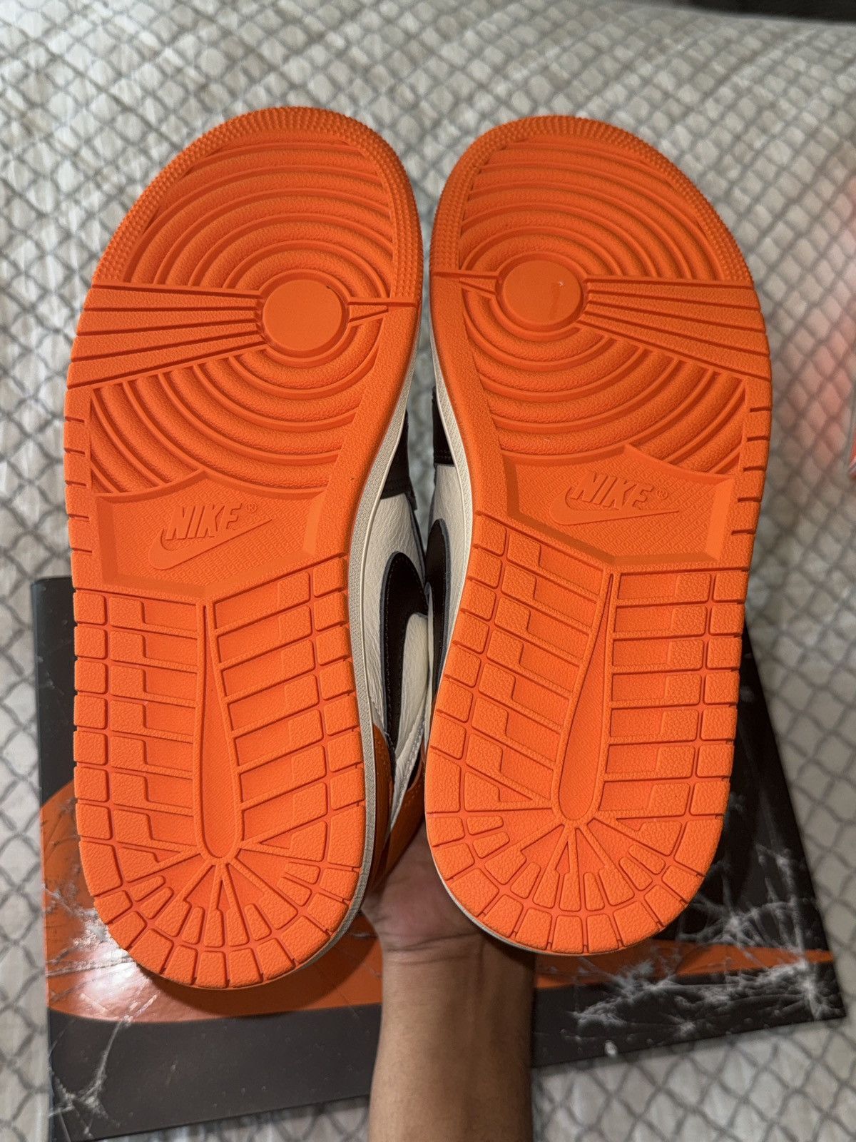 Jordan Brand Jordan 1 Retro High OG ‘ shattered backboard 2025 ’ Size US 9 / EU 42 - 7 Thumbnail