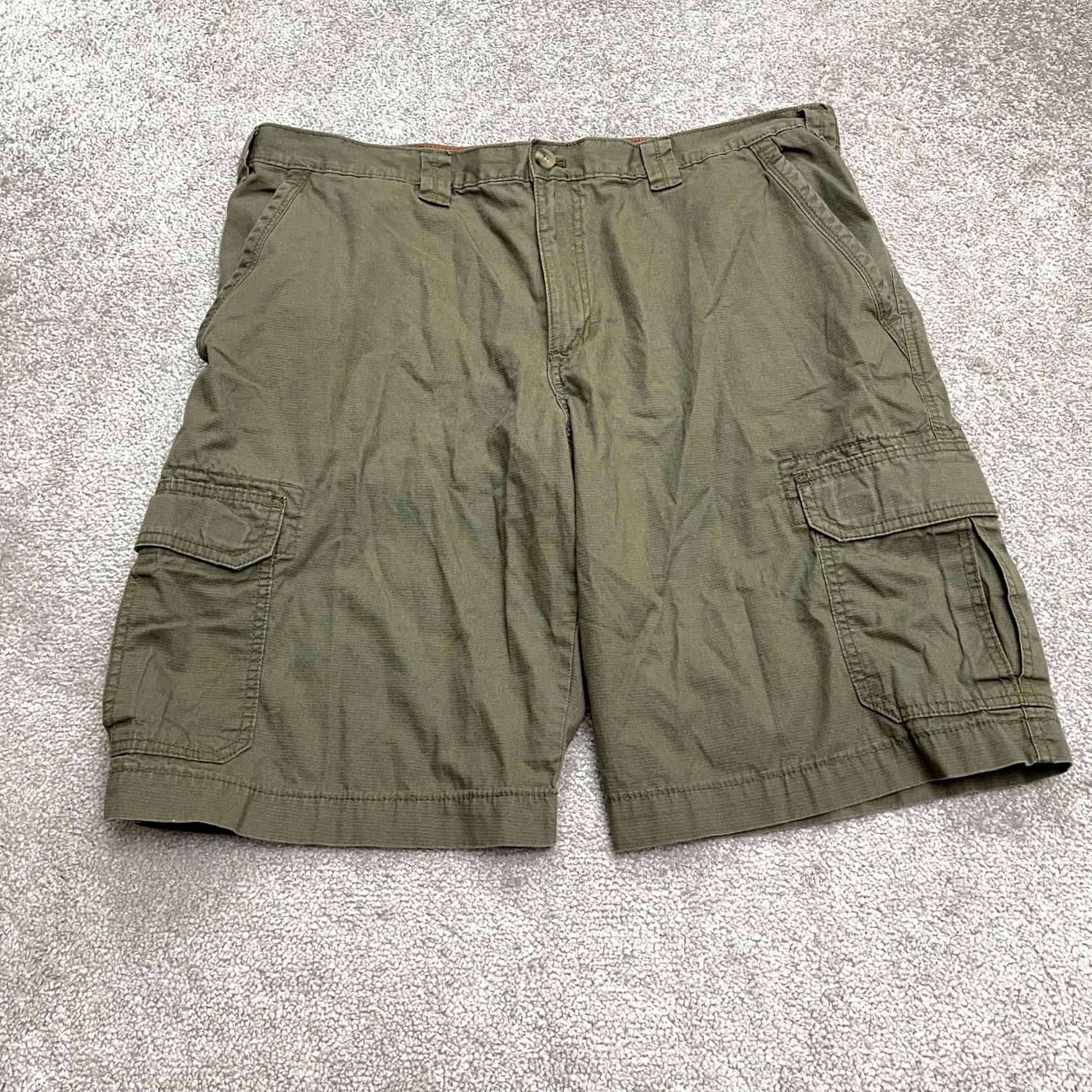 Eddie Bauer Eddie Bauer Cargo Shorts Mens 40 Army Green 100% Cotton Pockets Outdoor Casual Cargo Shorts Mens 40 Green Casual Outdoors Men Size US 40 / EU 56 - 2 Thumbnail