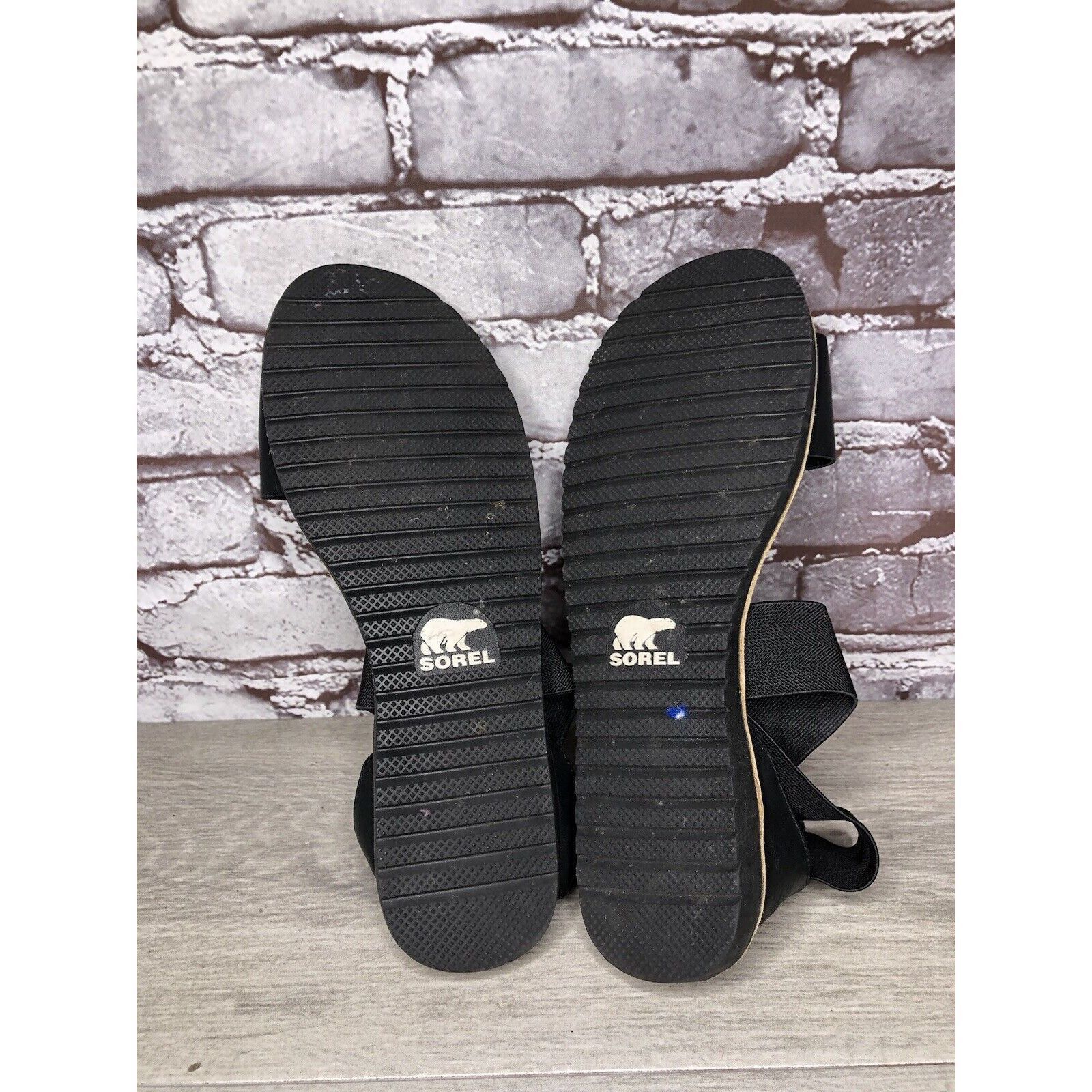 SOREL Sorel Med Ella Black Leather Cross Ankle Strap Flat Sandals Size US 10 / IT 40 - 9 Thumbnail