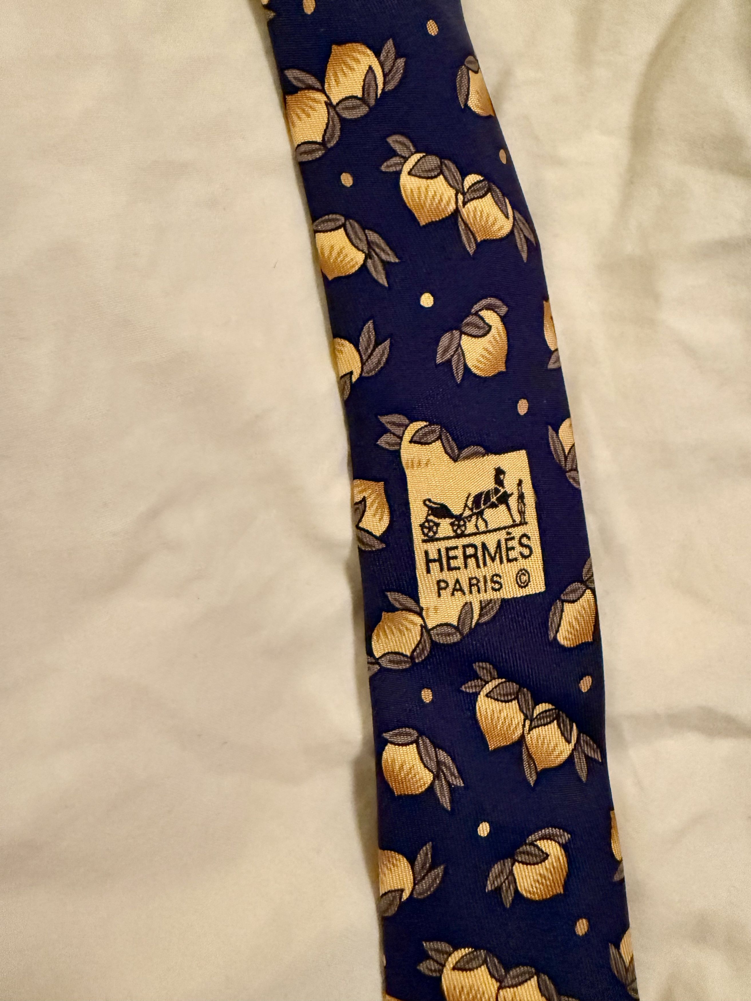 Hermes Hermès Navy Silk Tie Lemon Print Novelty Size ONE SIZE - 2 Thumbnail