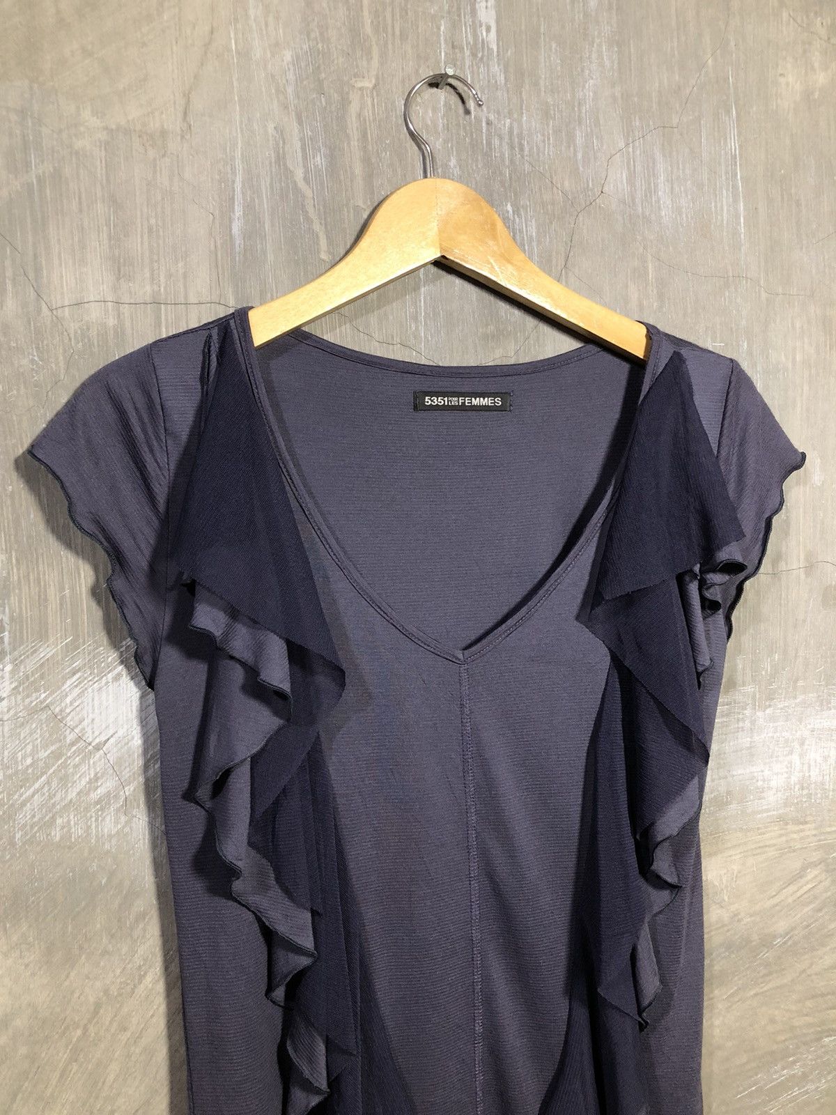 5351 POUR LES HOMMES × Japanese Brand × Le Grande Bleu (L.G.B.) 5351 Pour Les Femmes Tshirt Size M / US 6-8 / IT 42-44 - 2 Thumbnail