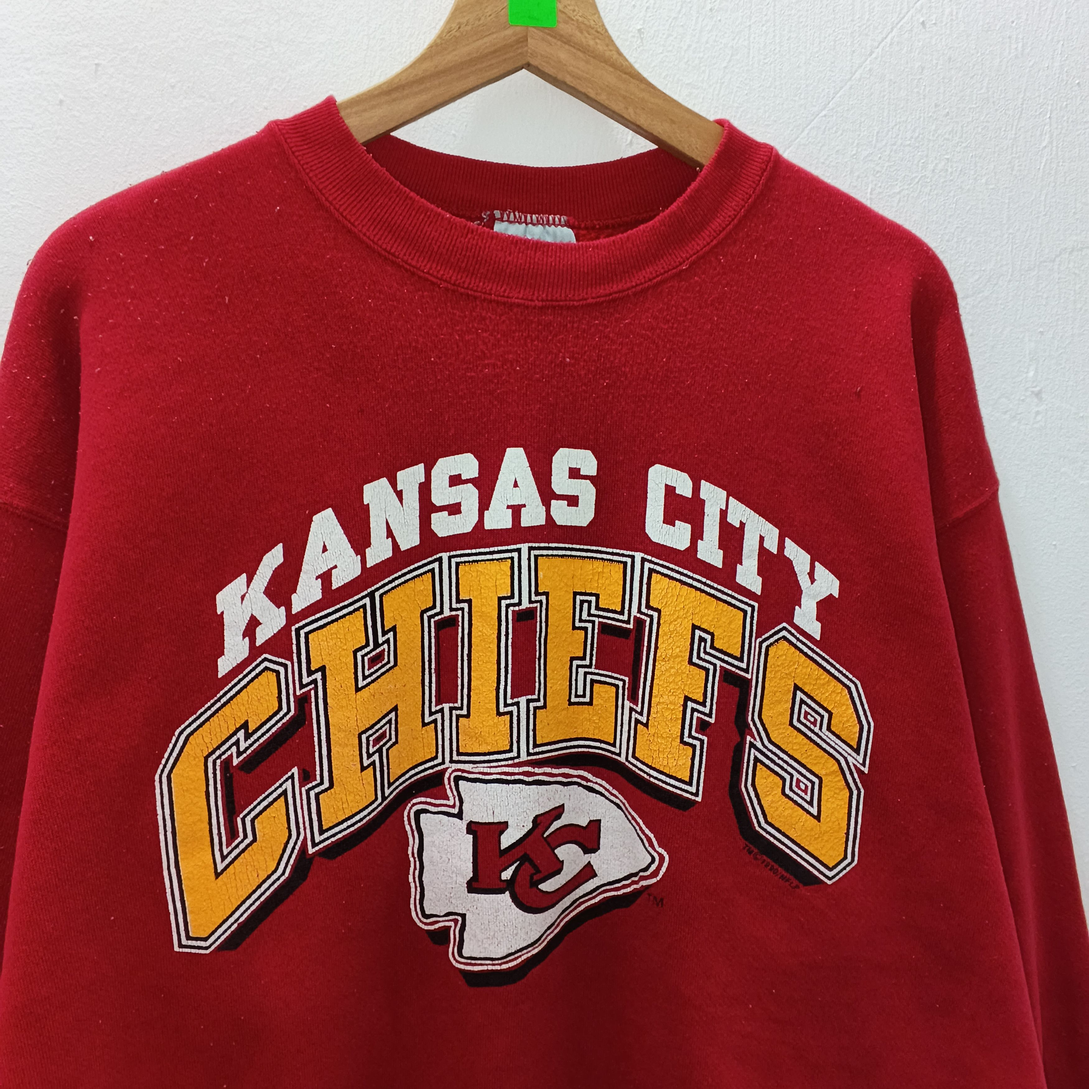 NFL Vintage 90's NFL Logo 7 Chiefs Kansas City Crewneck Size XL Size US XL / EU 56 / 4 - 2 Thumbnail