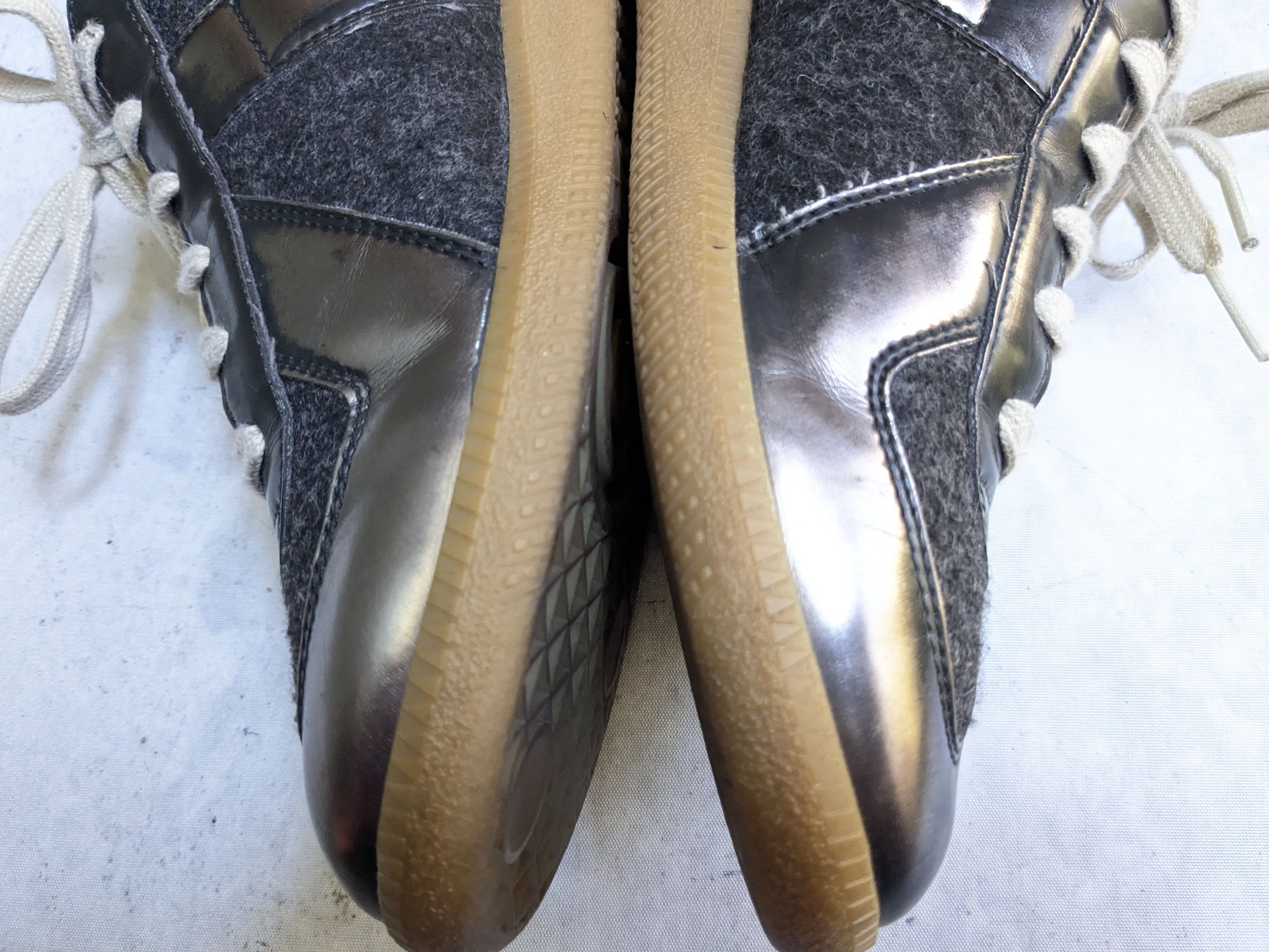 Maison Margiela Maison Margiela Replica GAT Gray Wool 10 43 Low Tops Gum Size US 10 / EU 43 - 15 Thumbnail