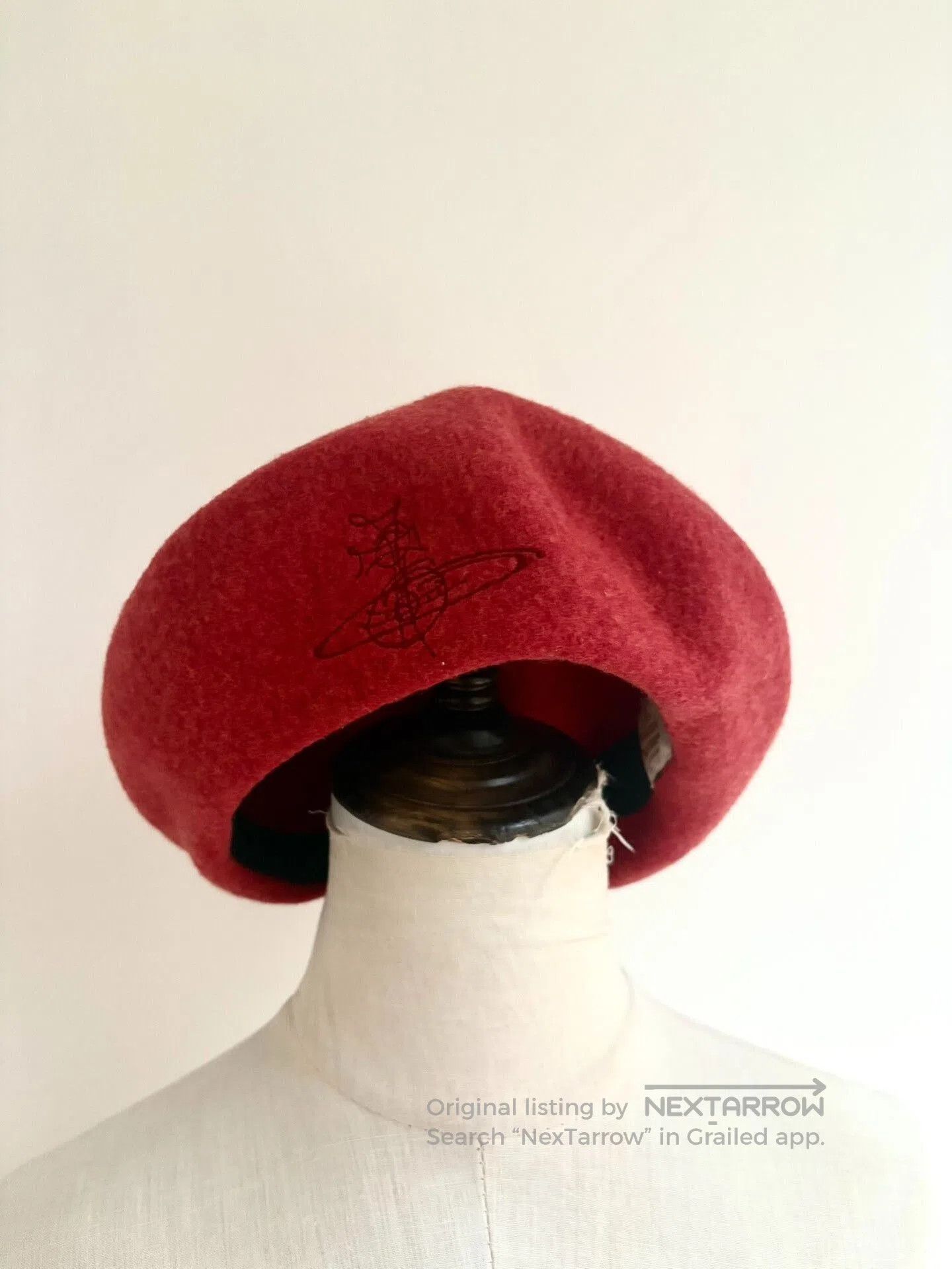 Vivienne Westwood Vivienne Westwood Red Beret Hat. Size ONE SIZE - 1 Thumbnail