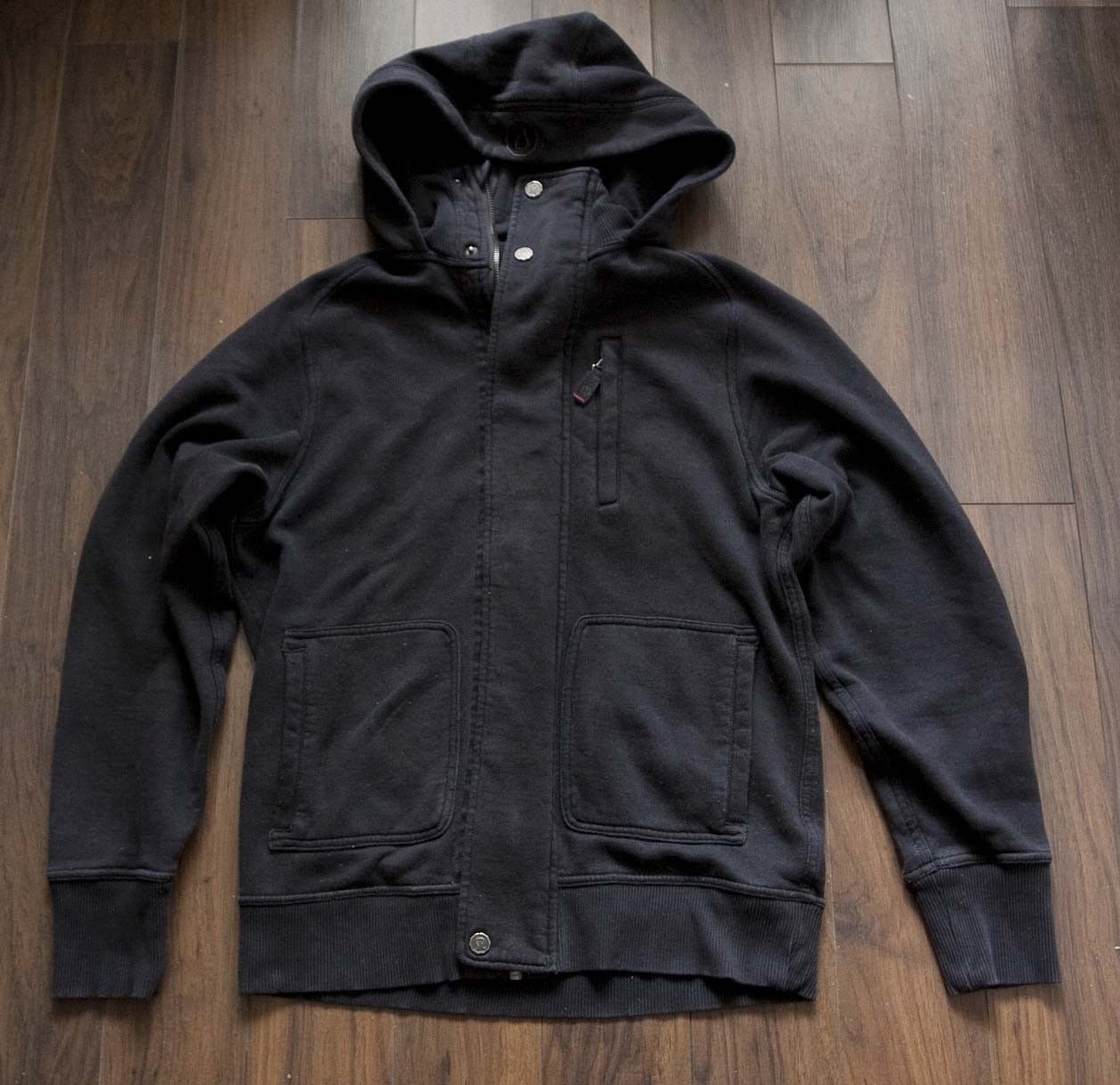 Lululemon Lululemon Jacket Full Zip Size M Black Hooded Size US M / EU 48-50 / 2 - 1 Thumbnail
