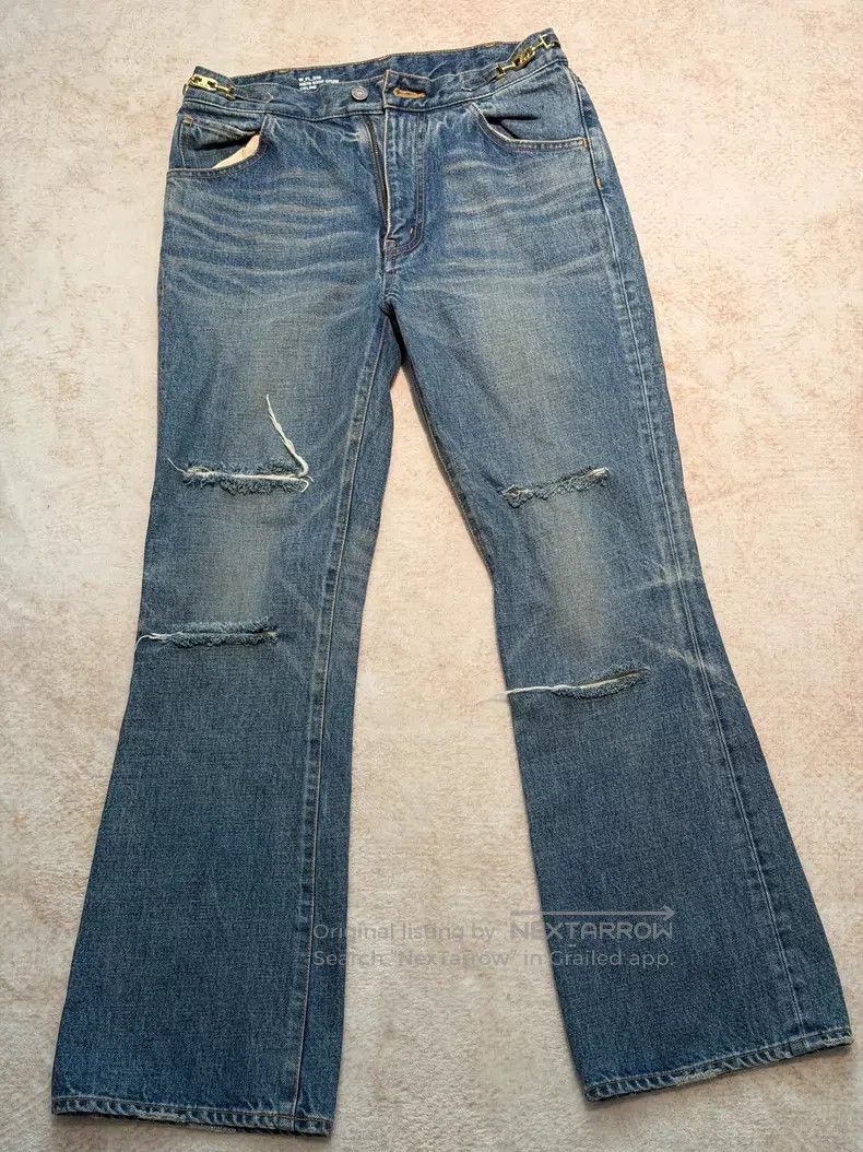Celine CELINE Washed Mid-Rise Denim Jeans Size US 29 - 1 Thumbnail
