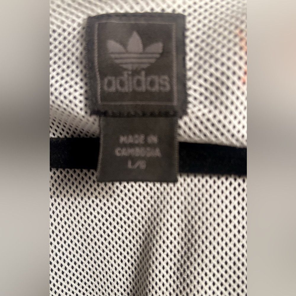 Adidas Vintage deadstock Adidas “jam MasterJay”nylon jacket Size US L / EU 52-54 / 3 - 4 Thumbnail