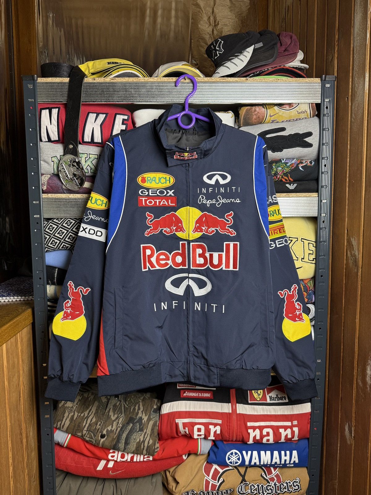 Red Bull Infiniti & Red Bull Racing Jacket Size US L / EU 52-54 / 3 - 3 Thumbnail