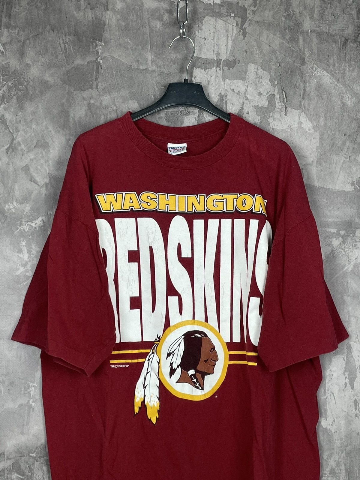 NFL × Vintage VINTAGE 1990s WASHINGTON REDSKINS NFL FOOTBALL T SHIRT Size US XL / EU 56 / 4 - 2 Thumbnail