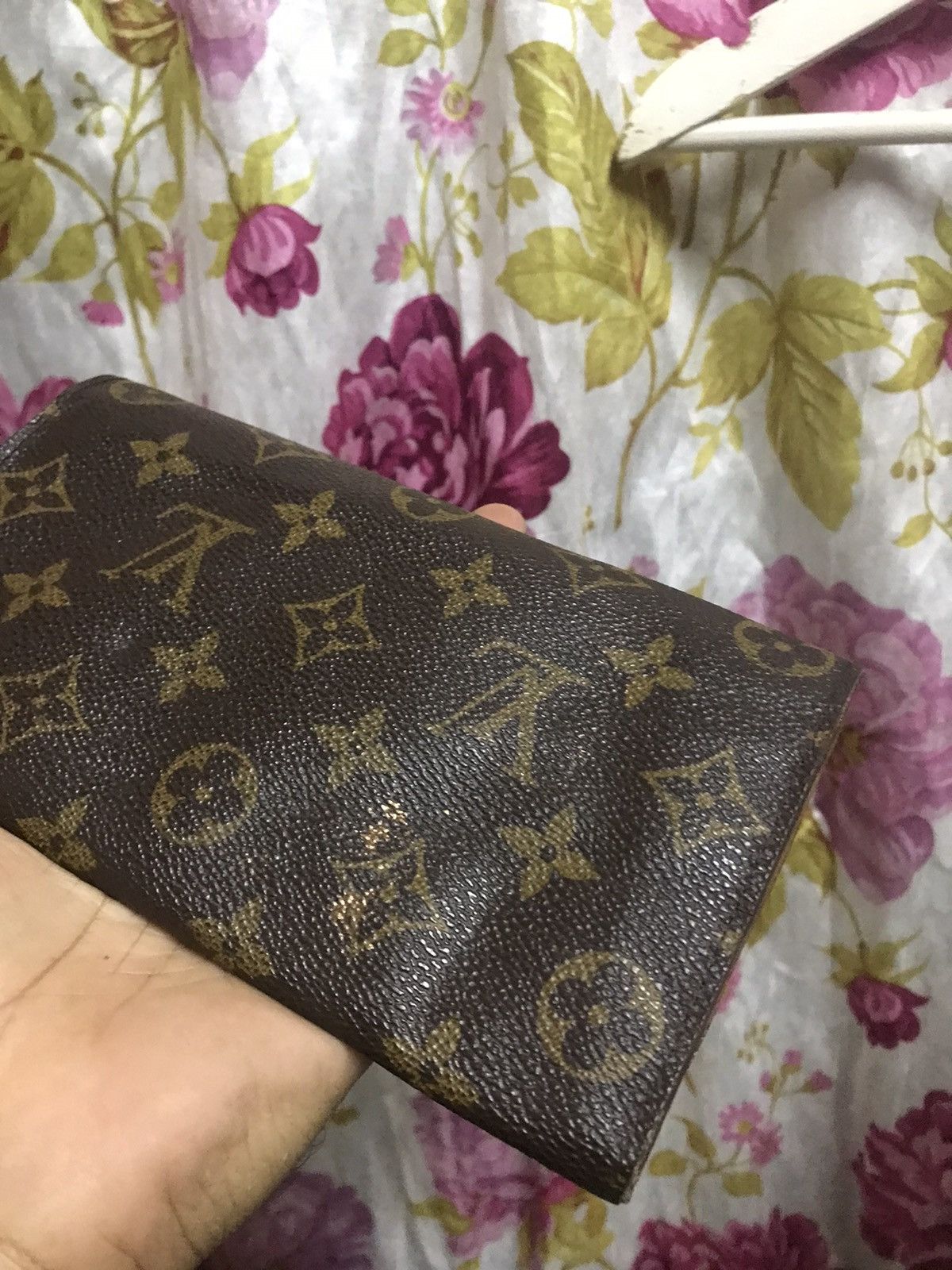 Louis Vuitton Authentic Louis Vuitton Long Wallet Size ONE SIZE - 3 Thumbnail