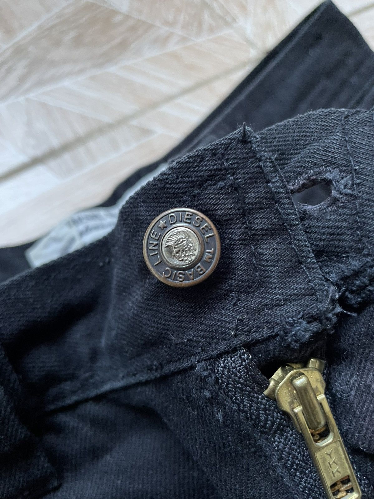 Diesel Y2K Archive Vintage Diesel Saddle Trade Mark 32 Black Denim Size US 32 / EU 48 - 10 Thumbnail