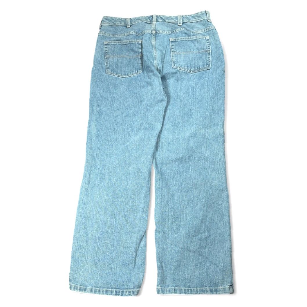 Van Heusen VINTAGE Van Heusen Jeans Mens 36x30 Blue Light Wash Relaxed Wide Leg Baggy Y2K Jeans Mens Size US 36 / EU 52 - 2 Thumbnail