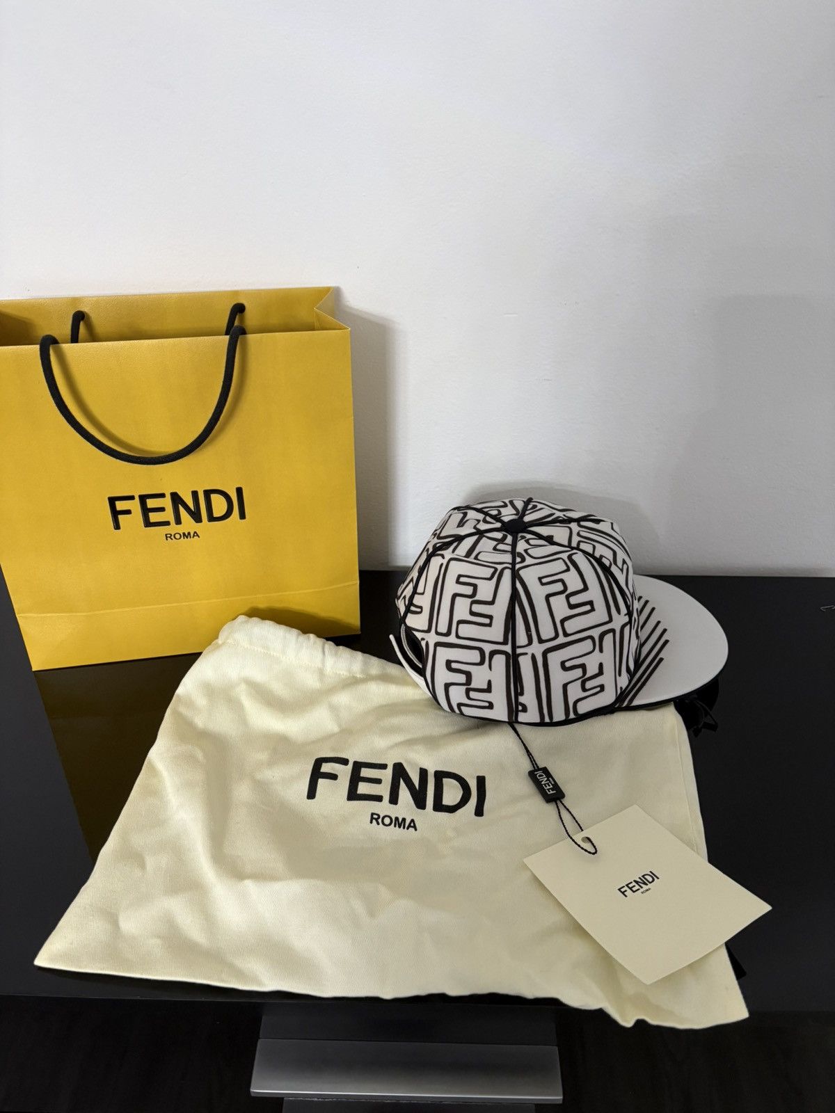 Fendi Fendi Cap California Sky Size ONE SIZE - 3 Thumbnail
