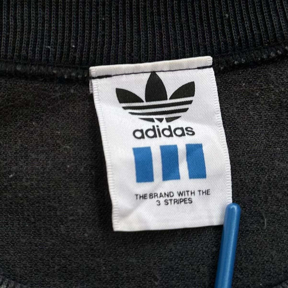 Vintage VINTAGE ADIDAS DESCENTE PAINT CUSTOMADE TREFOIL Size US L / EU 52-54 / 3 - 14 Thumbnail