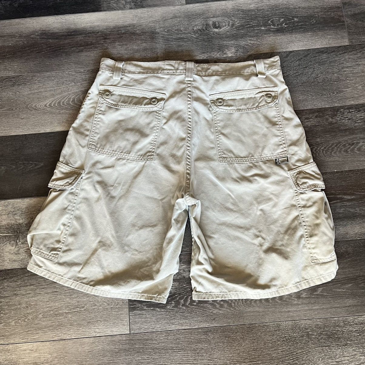 Levi's Vintage 1990s Levi’s Silver Tab Khakis Cargo Beige Shorts 36 Size US 36 / EU 52 - 1 Thumbnail