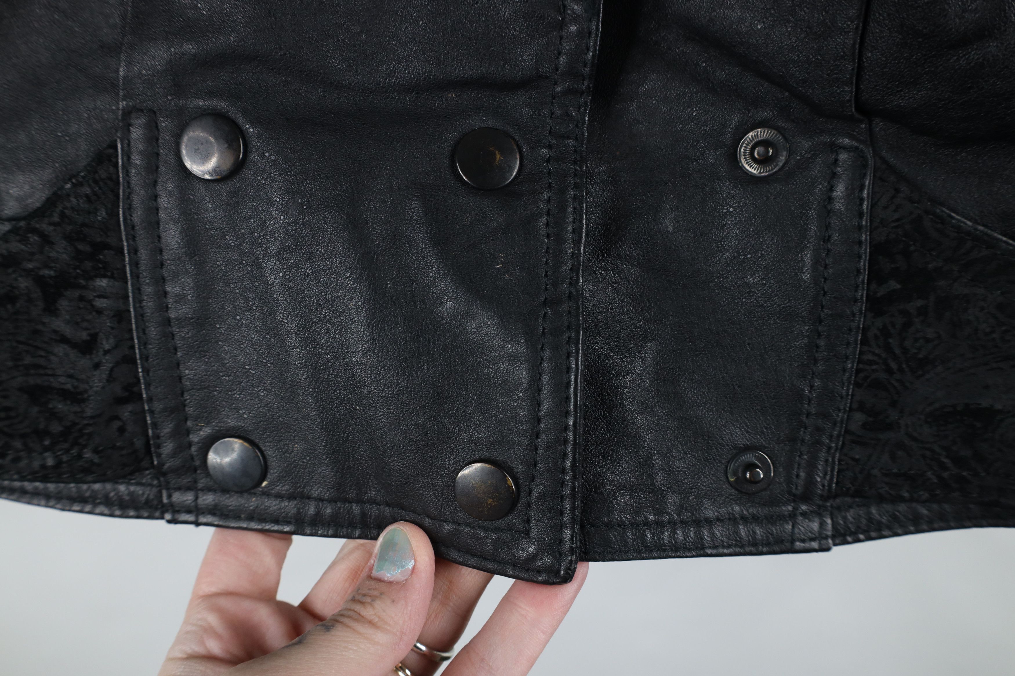 Vintage Vintage 90s Streetwear Goth Leather Bomber Jacket Black Size L / US 10 / IT 46 - 4 Thumbnail