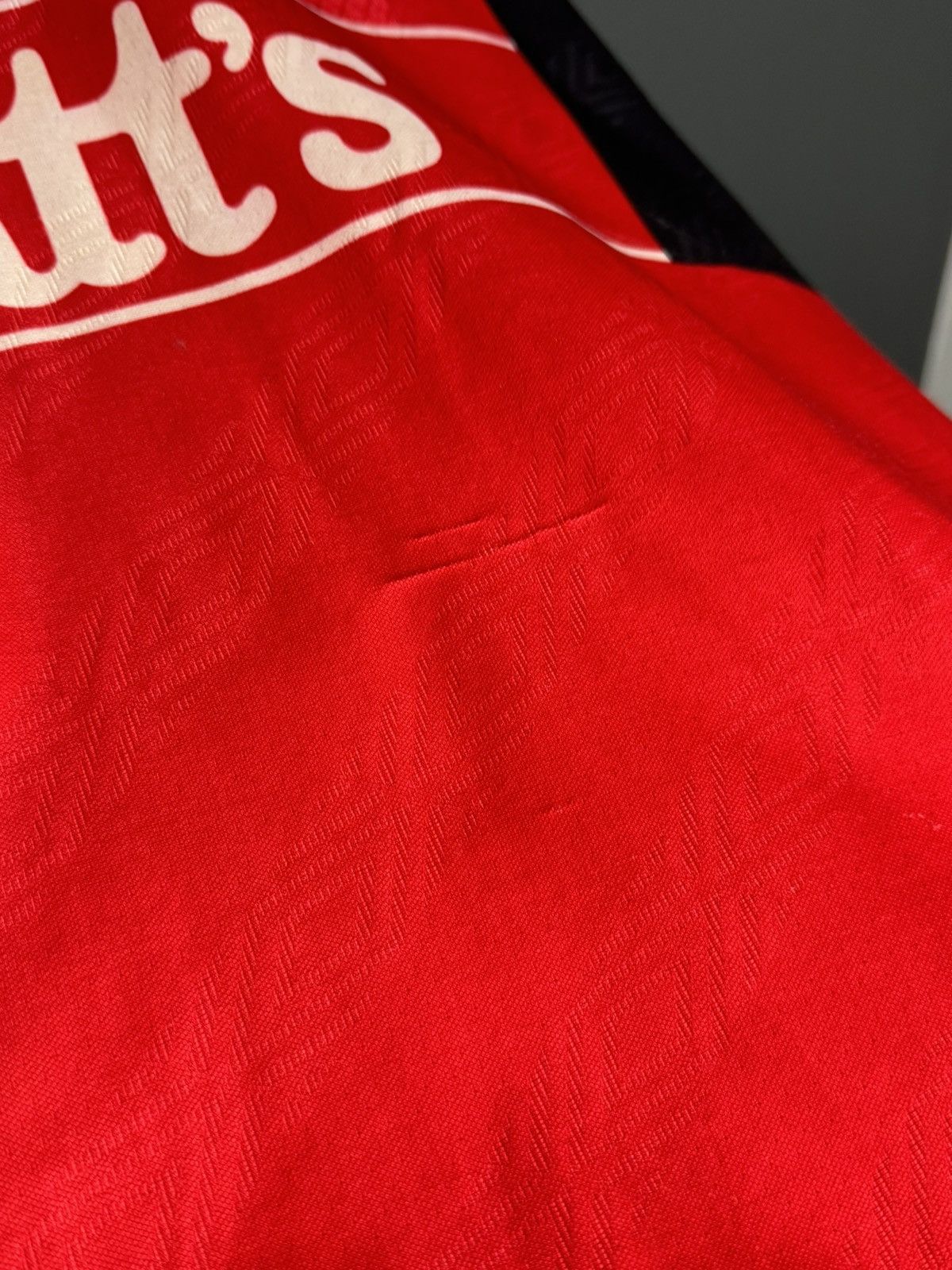Umbro Nottingham Forest 94/96 Home Football Jersey Size US L / EU 52-54 / 3 - 4 Thumbnail