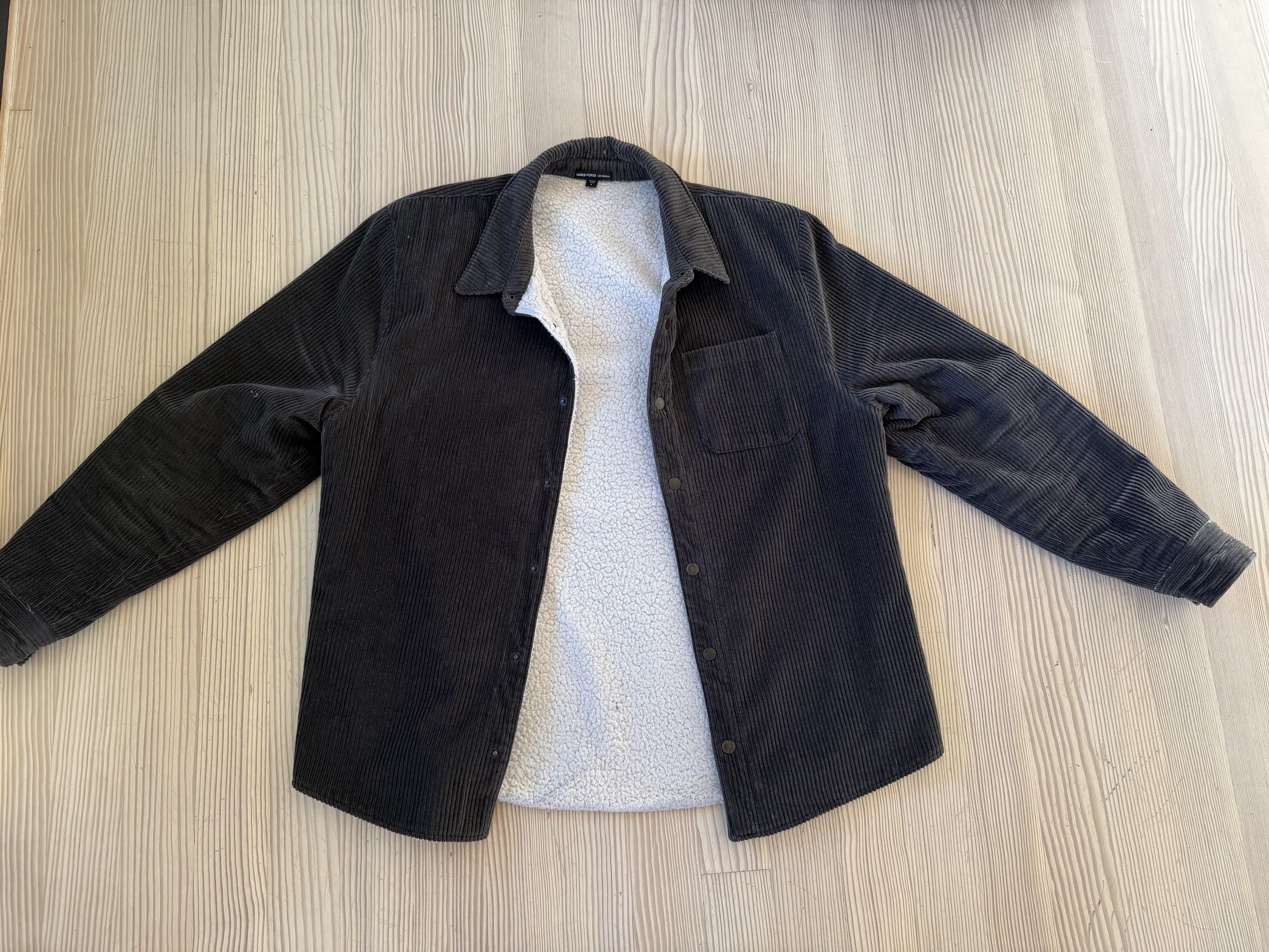 Sherpa Lined Corduroy Shirt Jacket (Fin)