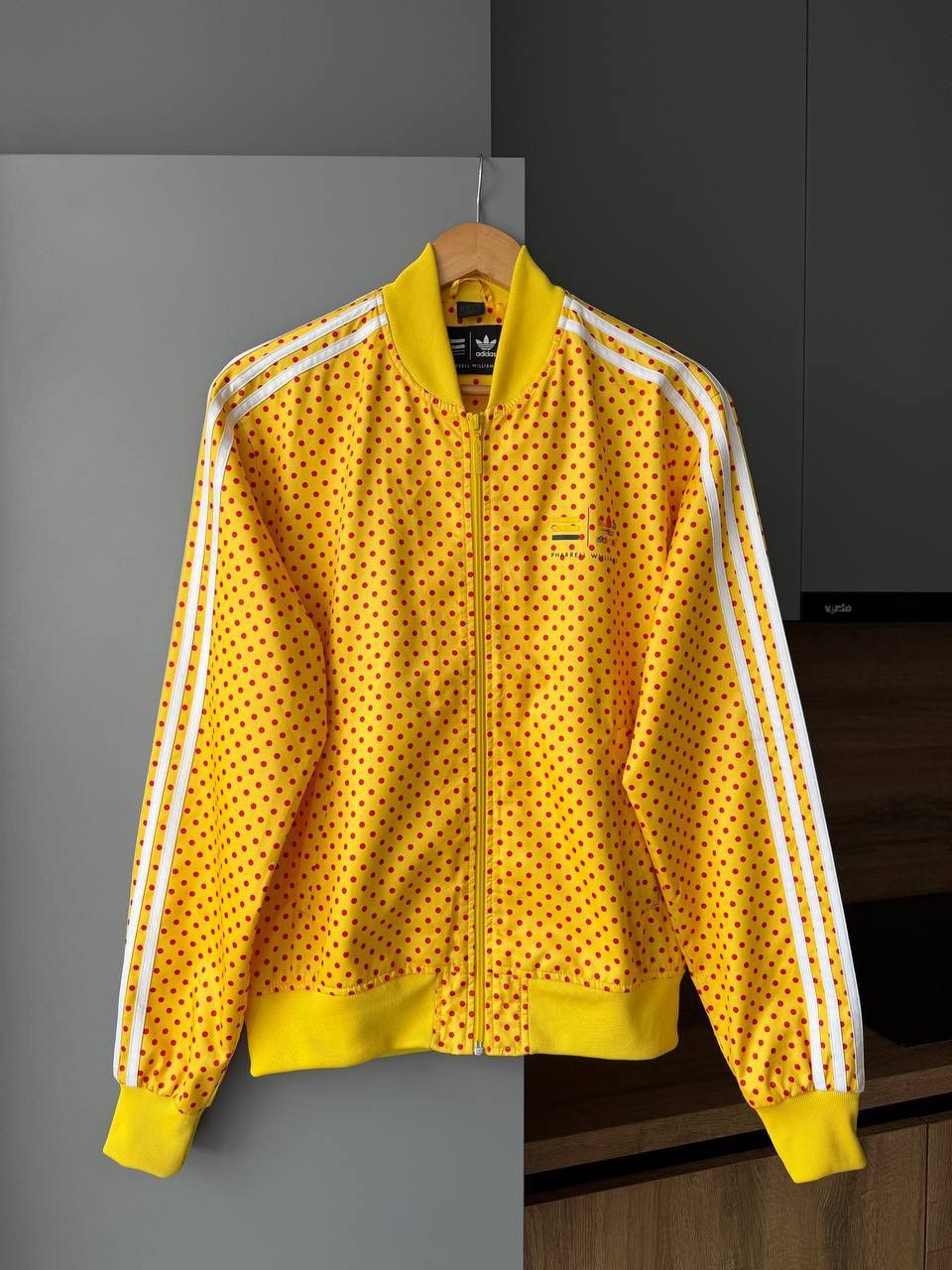 Adidas × Pharrell Pharrell Williams x Adidas Polka Dot Yellow Jacket Size US M / EU 48-50 / 2 - 1 Thumbnail