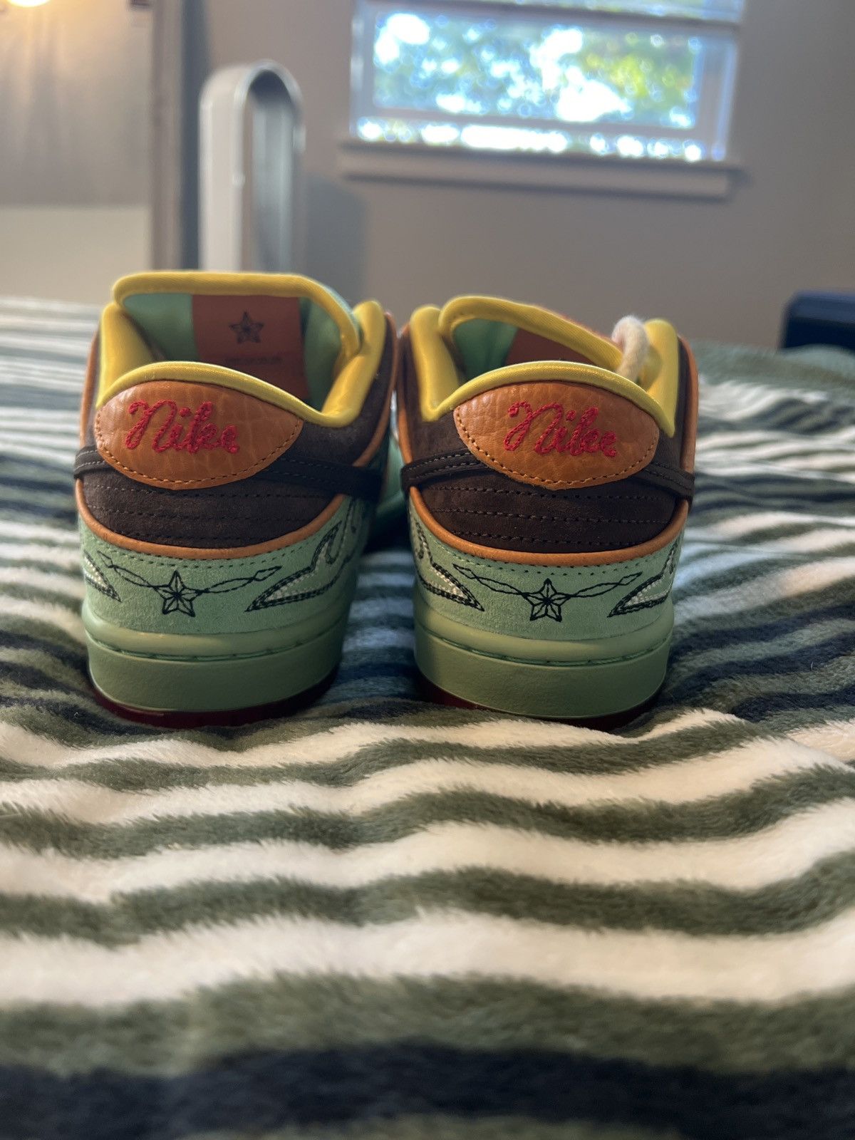 Nike Nike Dunk Low SB Rodeo Size US 6 / EU 39 - 4 Thumbnail
