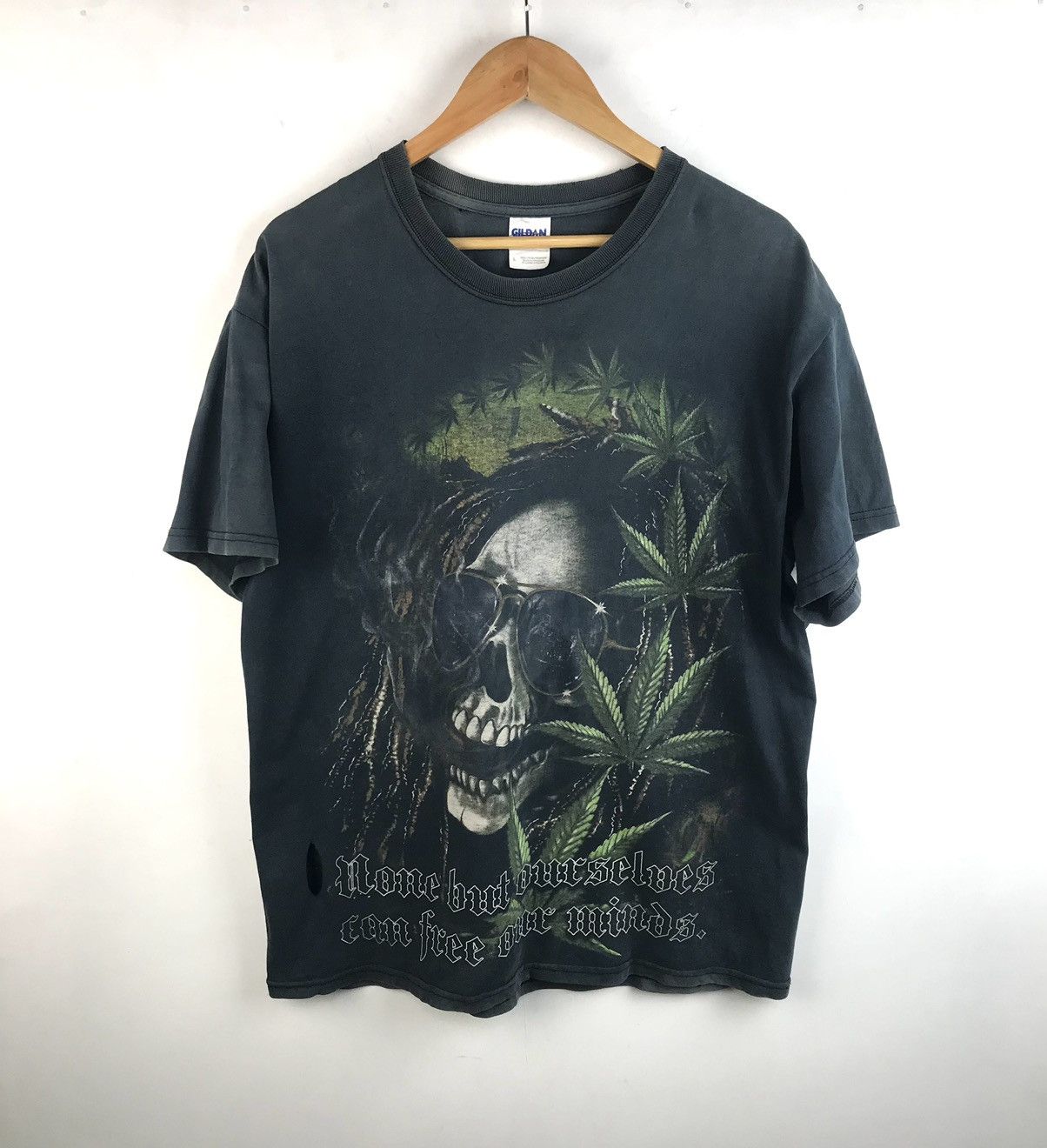 Vintage Vintage black 420 weed reggae style trashed faded L Size US L / EU 52-54 / 3 - 1 Thumbnail
