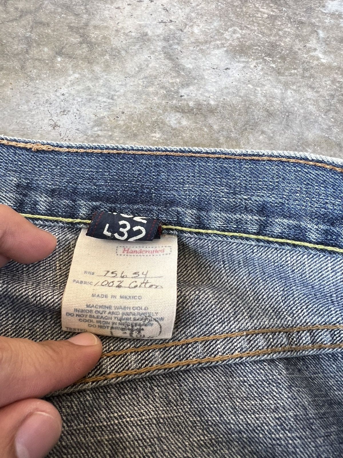 Abercrombie & Fitch Vintage Flare Abercrombie & Fitch Distress Jean Size US 32 / EU 48 - 16 Thumbnail