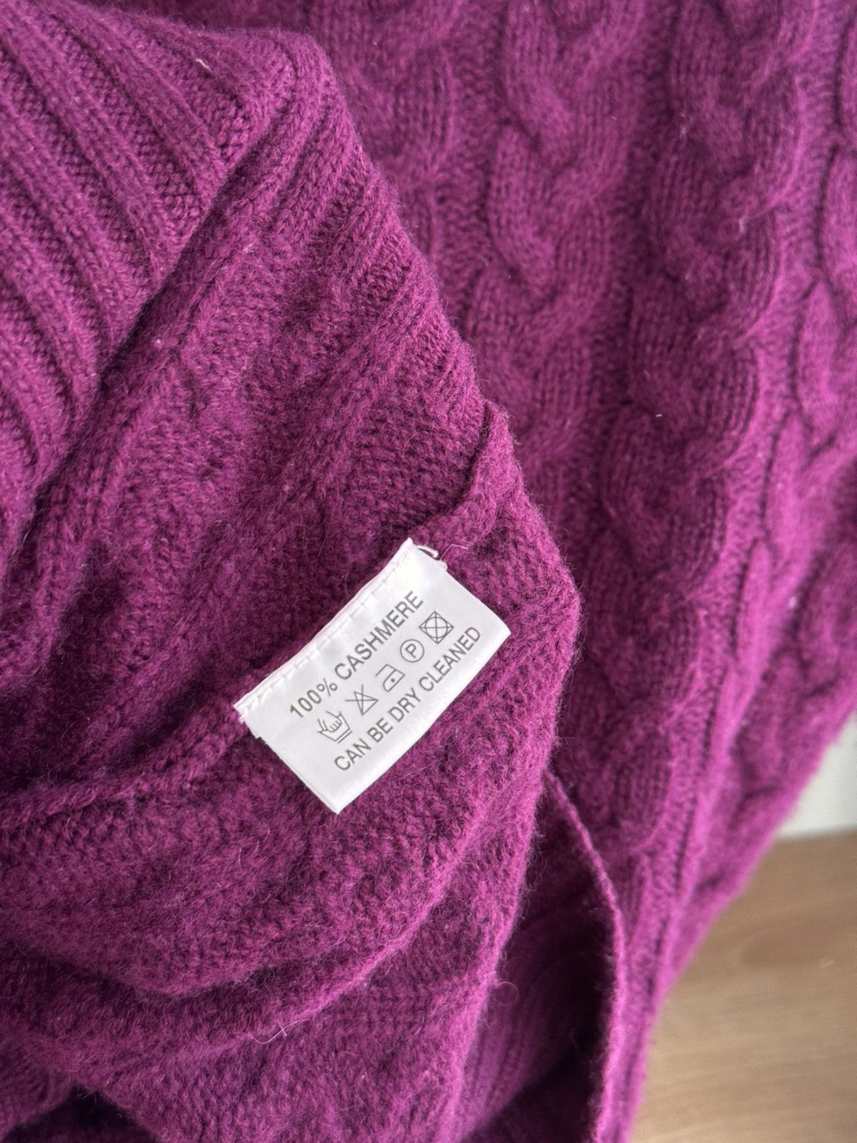 Dale Of Norway × Vintage Vintage Modissa Purple Cable Knit Scotland Cashemere Cardiga Size M / US 6-8 / IT 42-44 - 10 Thumbnail