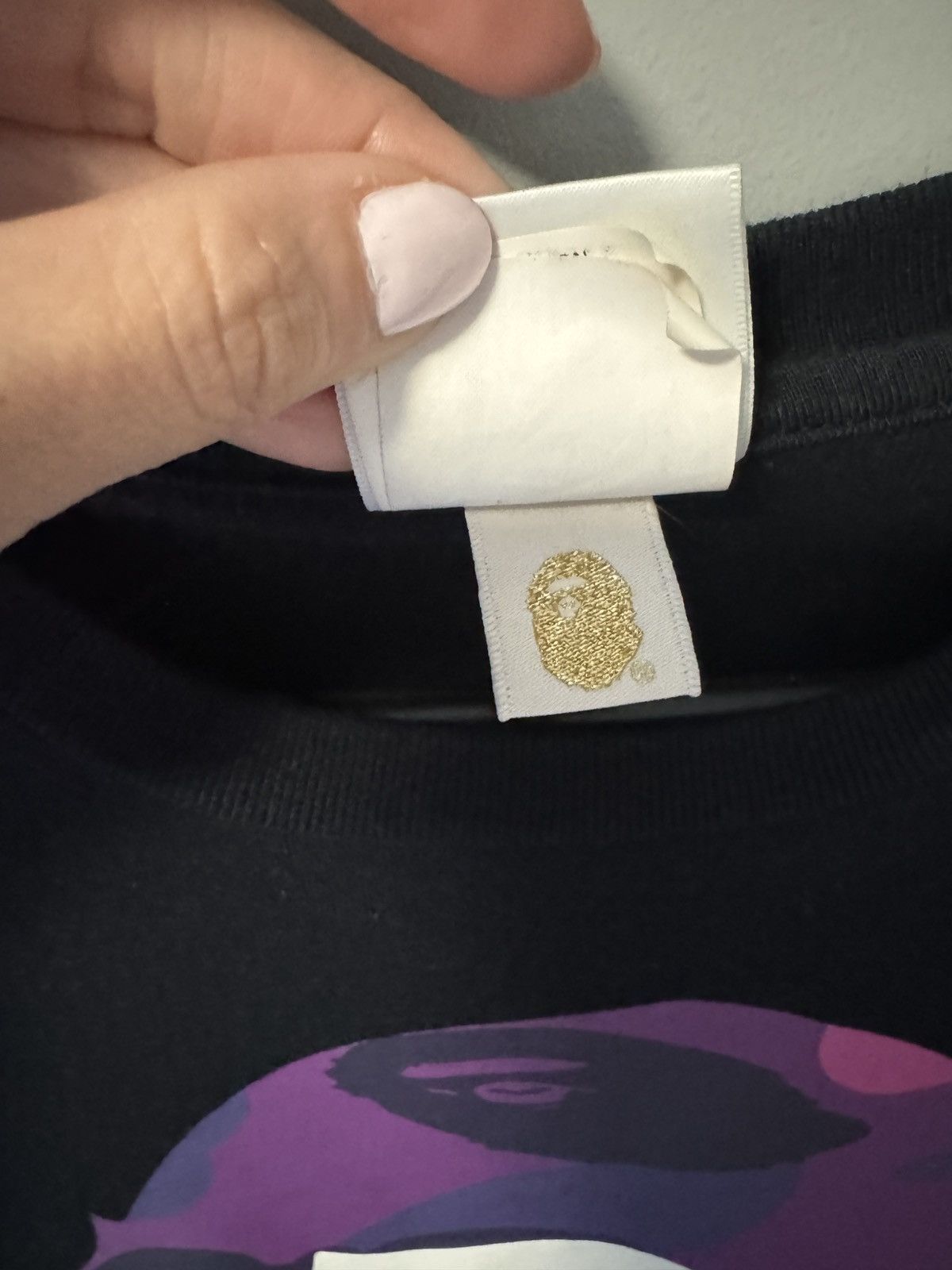 Bape Long sleeve Bape tee in black with purple camo ape head Size XS / US 0-2 / IT 36-38 - 6 Thumbnail