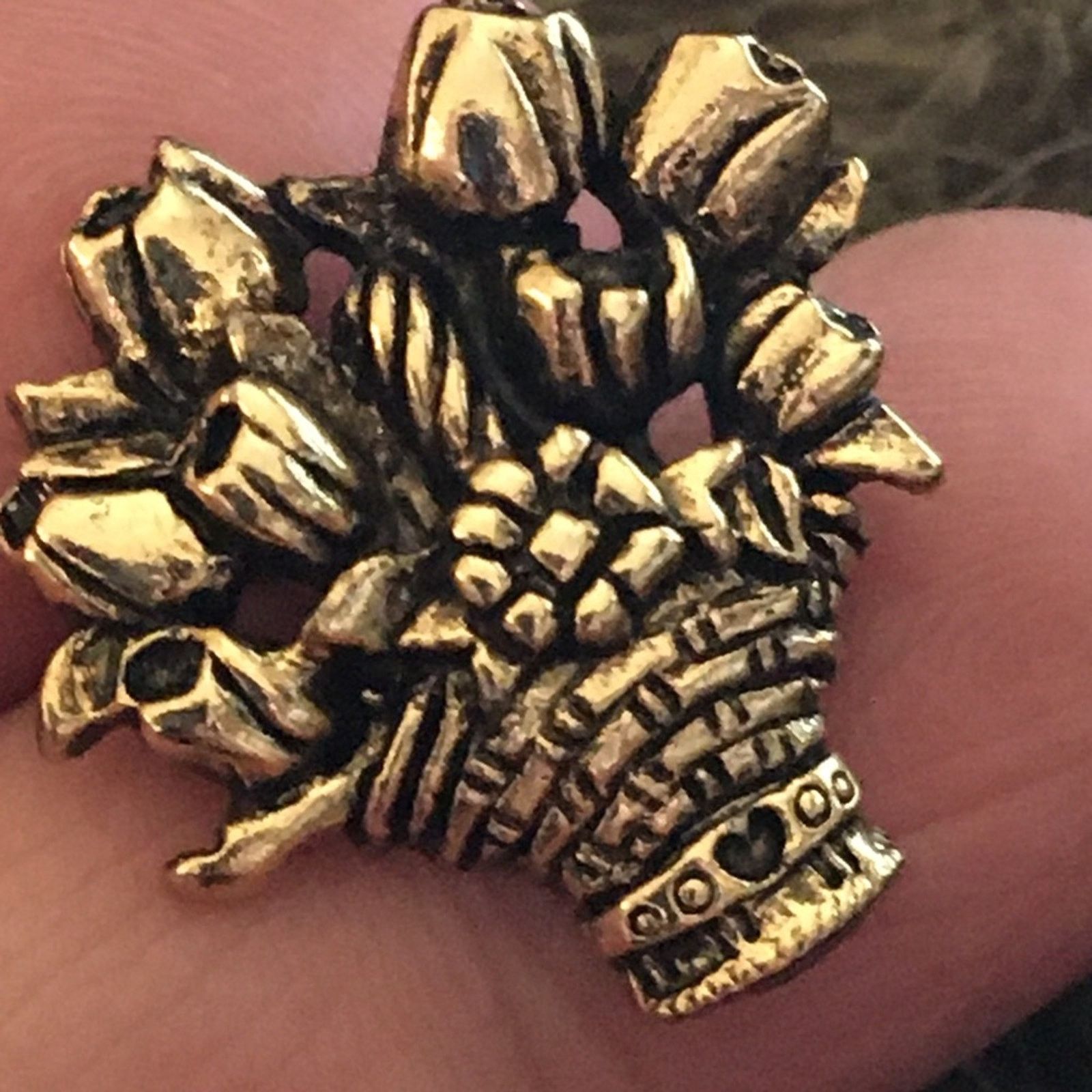 Vintage Vintage antique gold tone tulip basket tac pin Size ONE SIZE - 3 Thumbnail