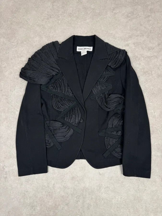 Issey Miyake SS2003 Issey Miyake Black Blazer Plissed Jacket Size M / US 6-8 / IT 42-44 - 1 Thumbnail