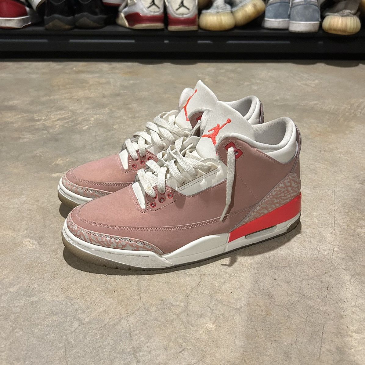 Jordan Brand × Nike Air Jordan 3 Retro Rust Pink 2021 US 8.5 Size US 8.5 / EU 41-42 - 2 Thumbnail