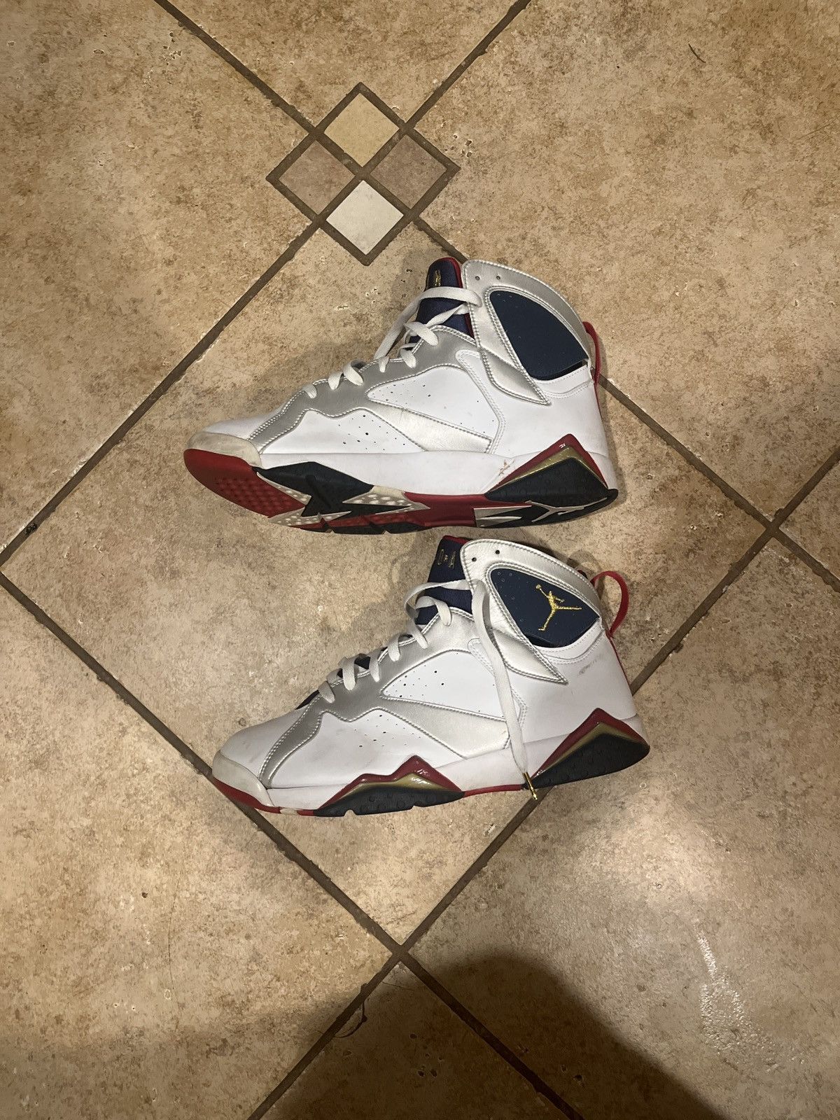 Jordan Brand 2004 Jordan 7 Olympics Size 13 Size US 13 / EU 46 - 5 Thumbnail