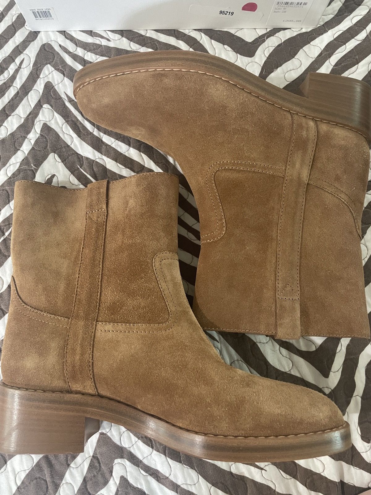Celine Celine folco suede boots color sand size 40 Size US 9 / IT 39 - 3 Thumbnail