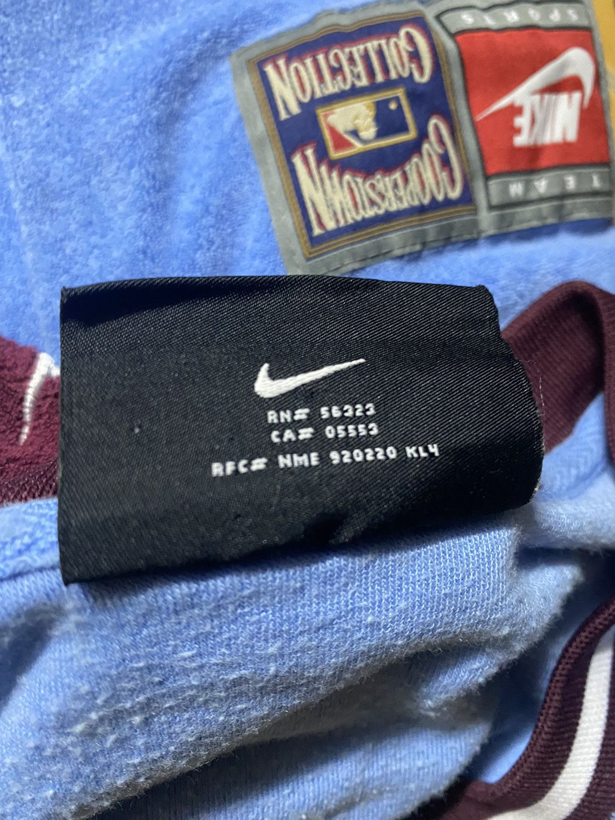 Nike × Vintage Vintage Nike Philadelphia Philies Long Sleeve Size US M / EU 48-50 / 2 - 3 Thumbnail