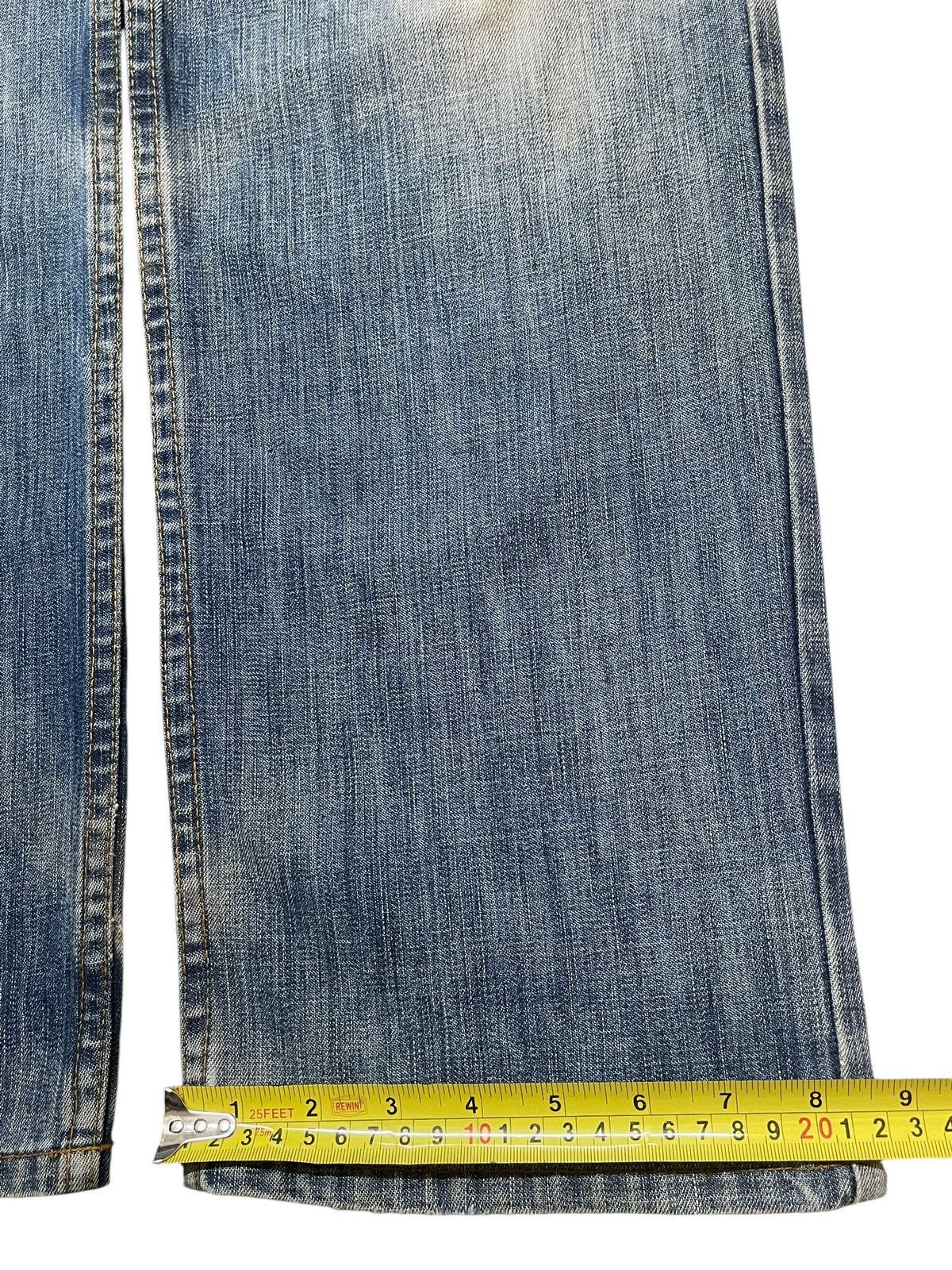 Eddie Bauer Vintage 90s Eddie Bauer Blue Faded Wash Wide Leg Baggy Jeans Size US 32 / EU 48 - 16 Thumbnail