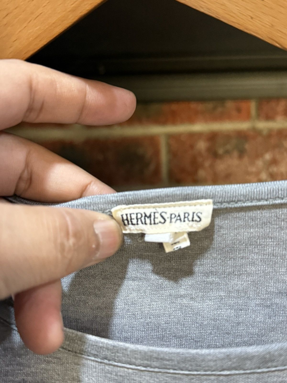 Hermes Vintage Hermes Paris Embroidery Logo Plain Italy Tee Size US M / EU 48-50 / 2 - 4 Thumbnail