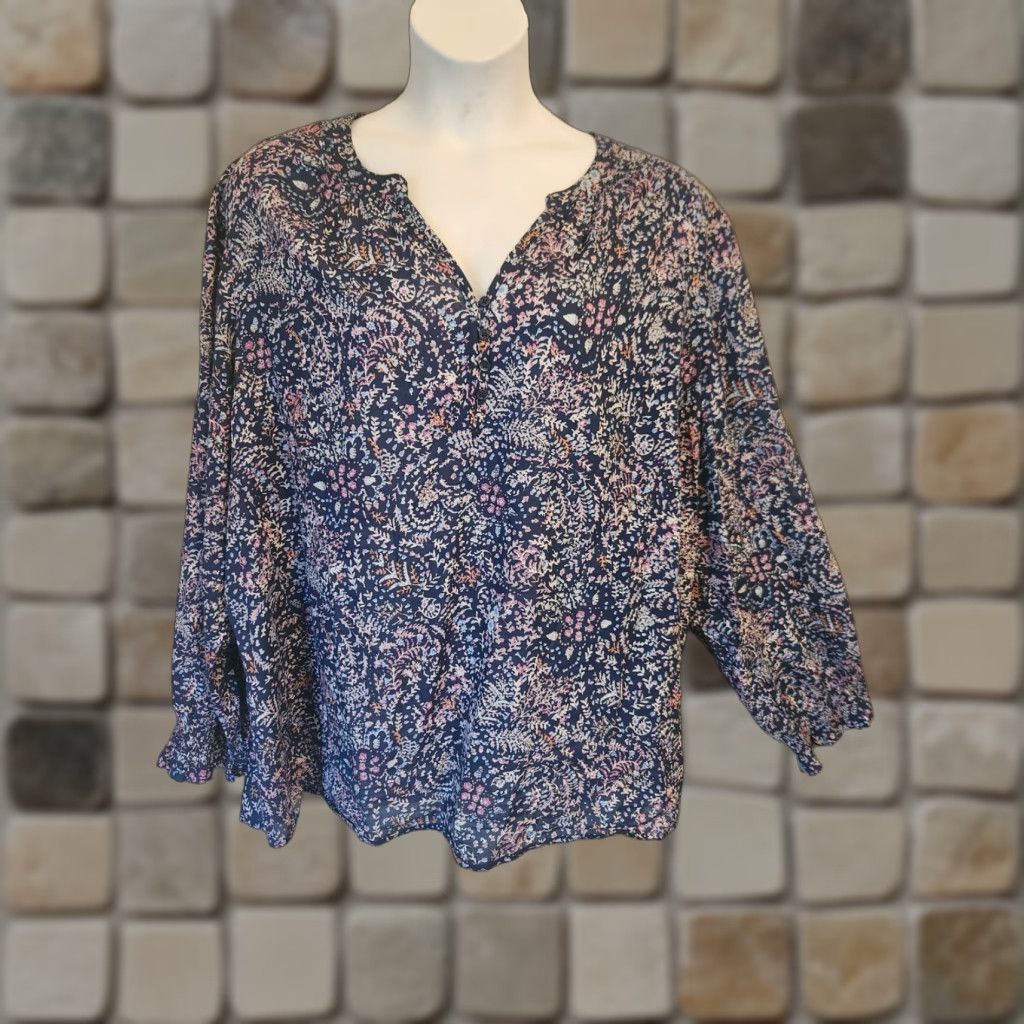 Vintage Sonoma Navy Blue Floral Pattern Smocked Long Sleeve Shirt 4X Womens Size XXL / US 16-18 / IT 52-54 - 1 Thumbnail