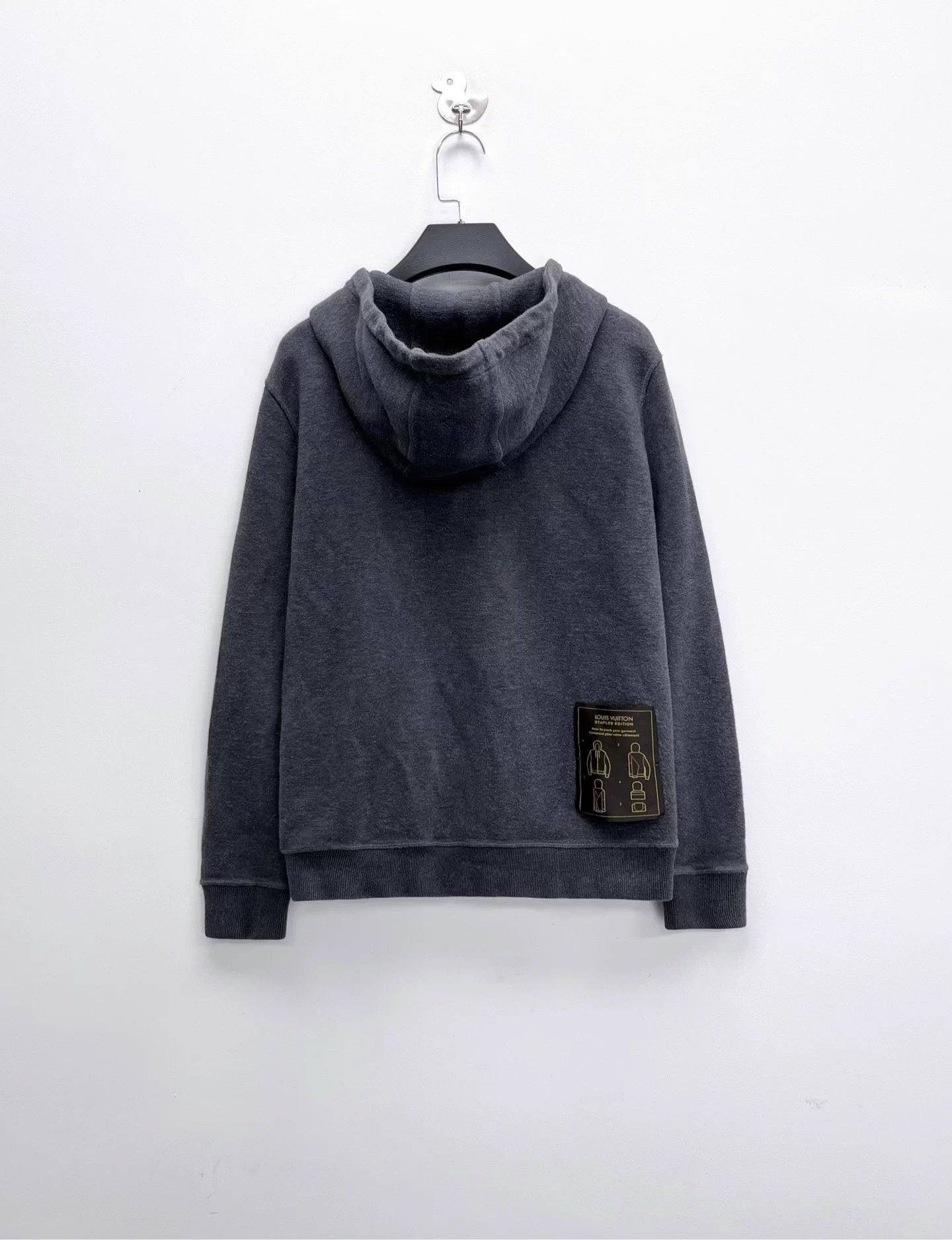 Louis Vuitton Louis Vuitton Gray Metal Pin Manual Logo Zip Hoodie S Size US S / EU 44-46 / 1 - 2 Thumbnail