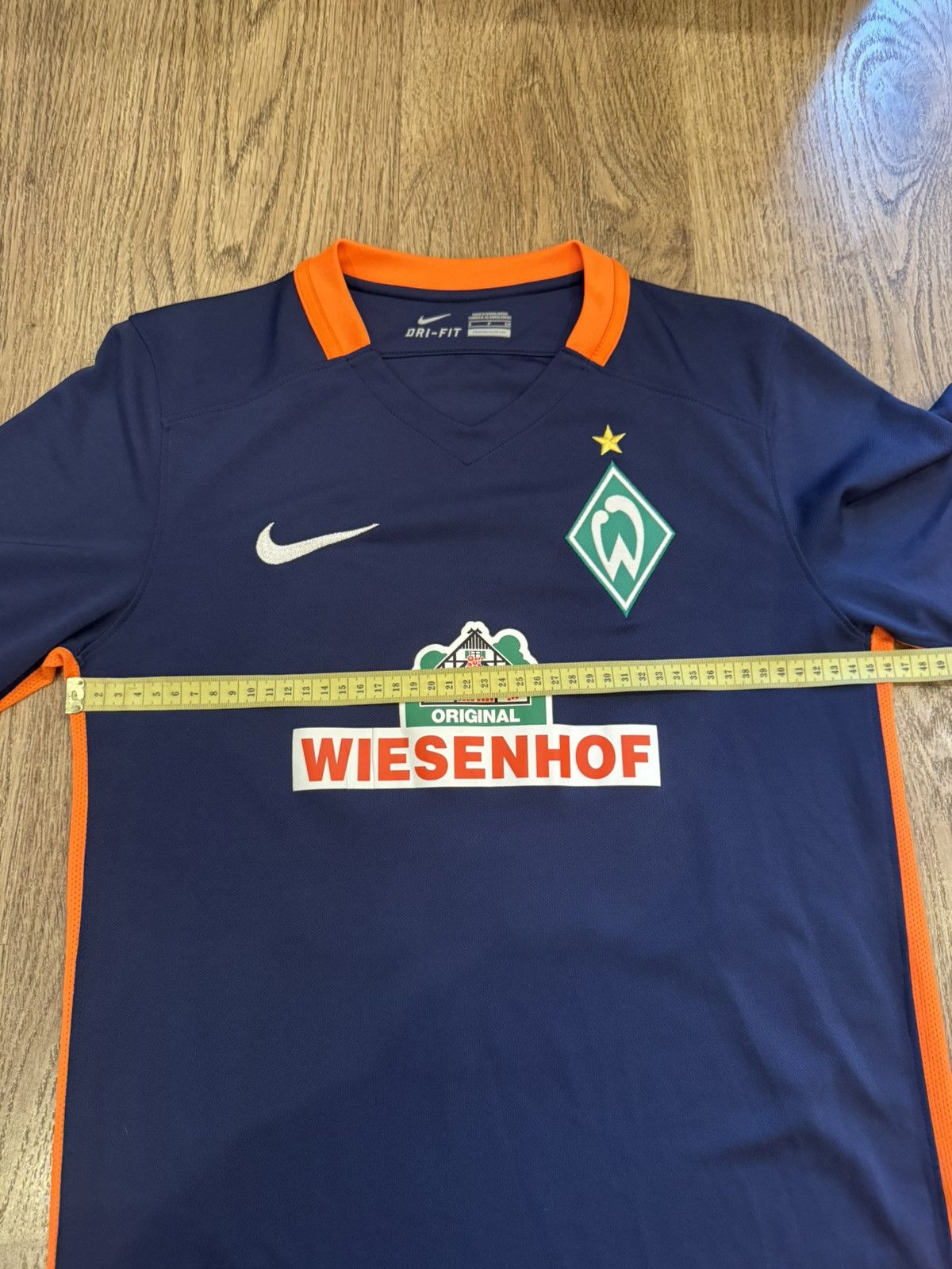 Nike WERDER BREMEN 2015/2016 AWAY FOOTBALL SOCCER SHIRT SZ S NIKE Size US S / EU 44-46 / 1 - 3 Thumbnail