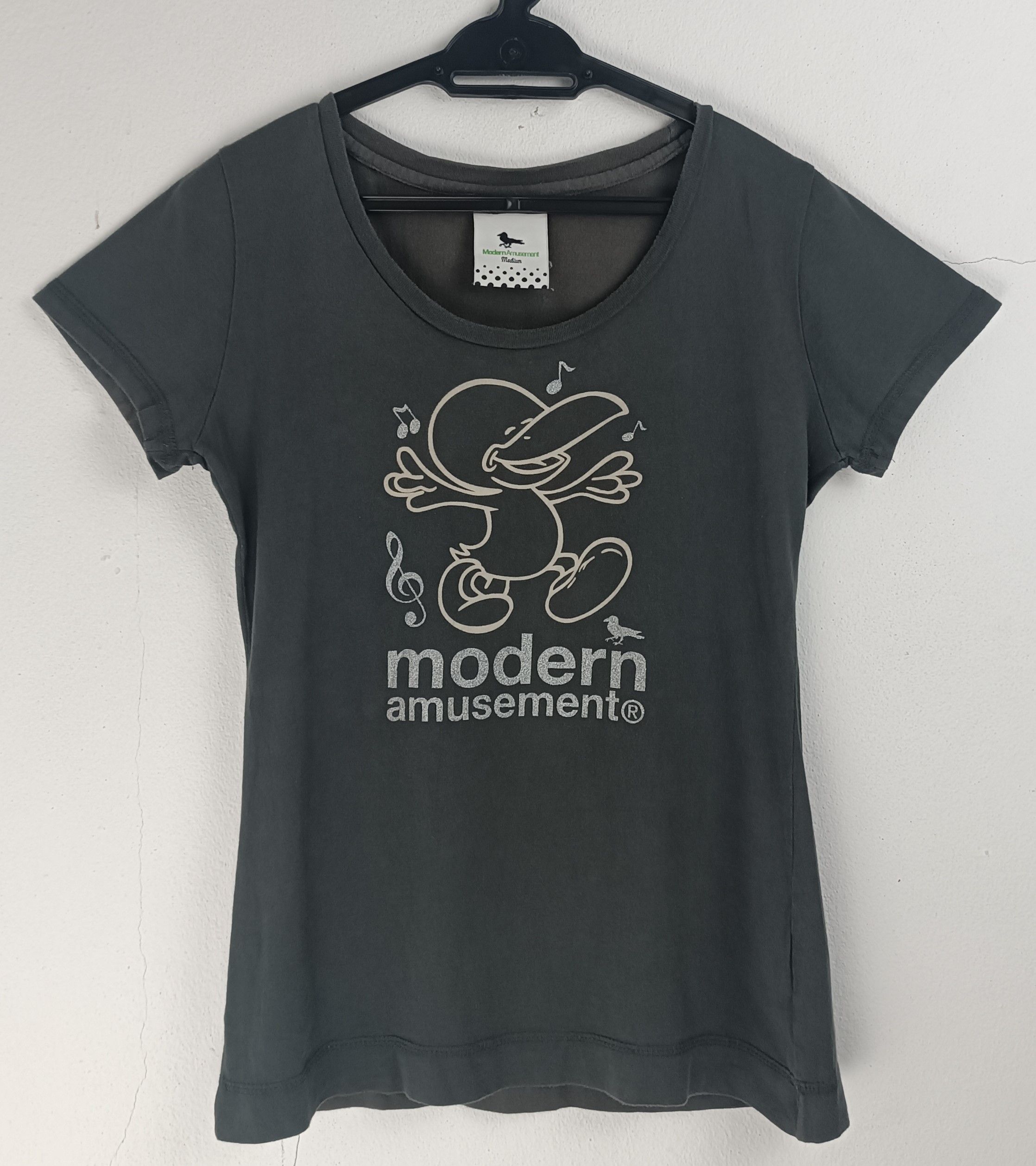Japanese Brand VINTAGE MODERN AMUSEMENT BIG LOGO TEE IN THE ATTIC LGB BEAST Size M / US 6-8 / IT 42-44 - 3 Thumbnail