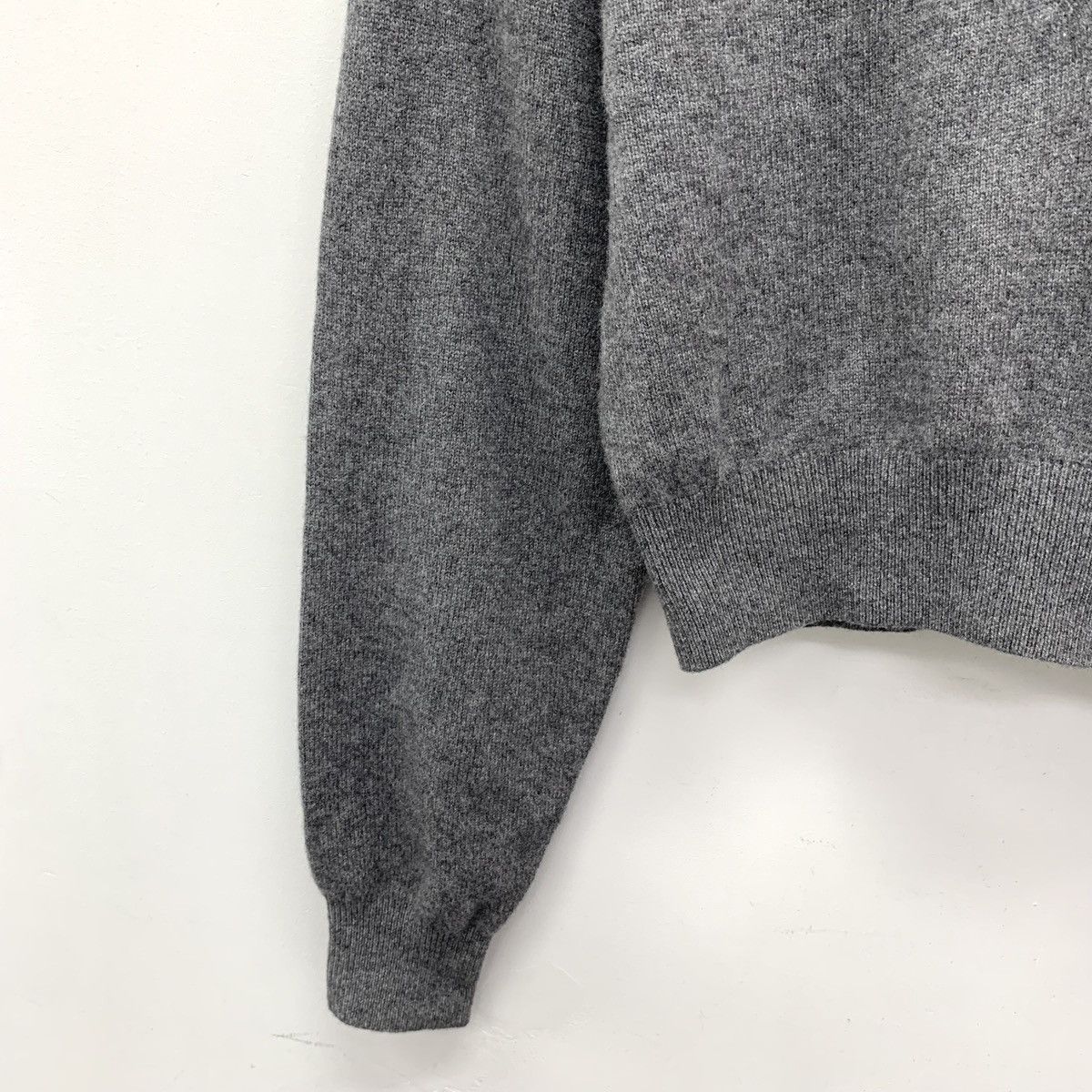 Alexander Wang Alexander Wang Grey Mesh Wool Long Sleeve Knit Sweater K26WX Size XS / US 0-2 / IT 36-38 - 4 Thumbnail